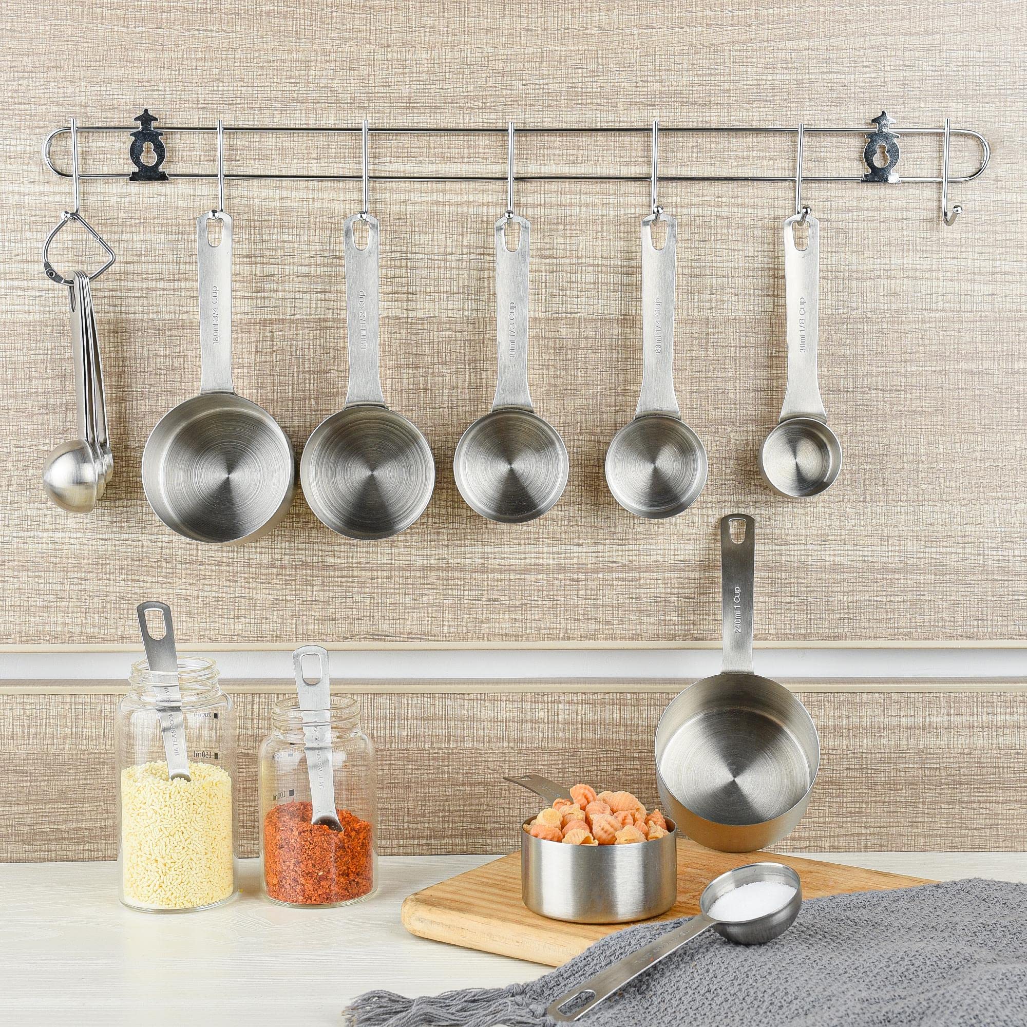 Messbecher und Löffel Set, 18/8 Edelstahl 7 Messbecher und 8 Messlöffel mit Nivellierer, Küchenmessbecher Löffel, Schwerlast Backen Messbecher Löffel, 16 Stück