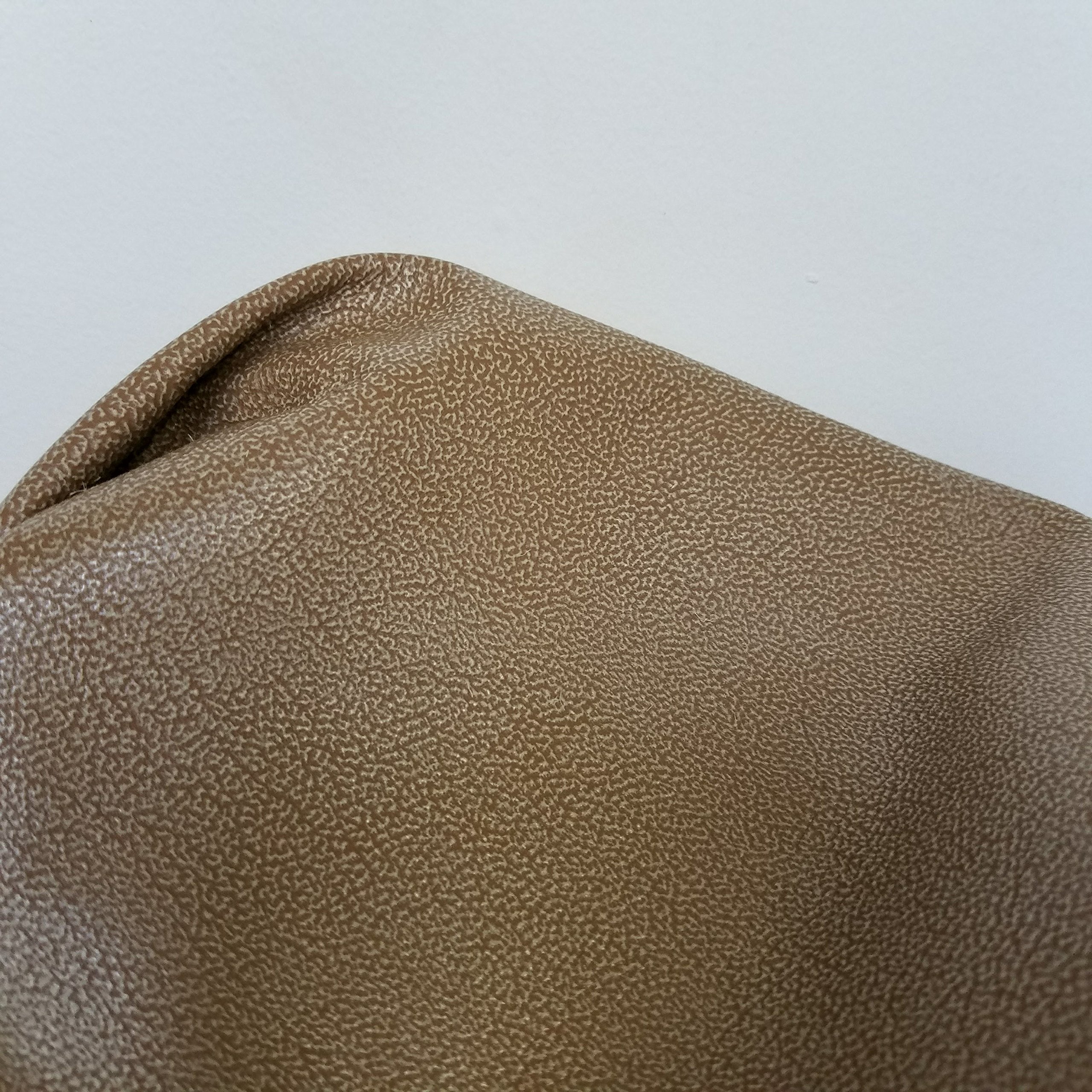 NAT Leathers Cognac Jazz 2.5-3.0 Nappa Soft Upholstery Grade Handbag Cowhide Genuine Cow Leather Hide Skin (21-24 sq.ft.)