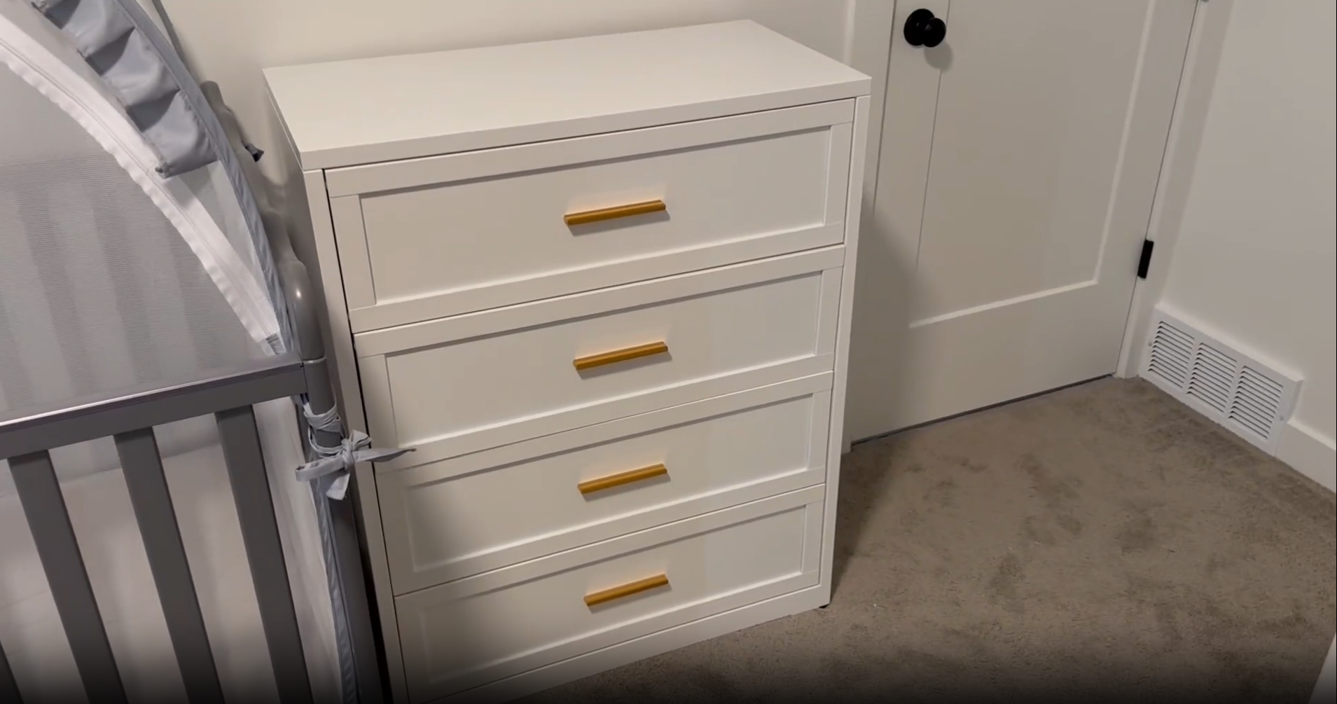 Amazon.com: LCAOPC White Metal Dresser with 5 Spacious Drawers, Modern Chest of Drawers with Gold Handles, Metal Chest of Drawers, Dressers & Chests of Drawers for Bedroom, Living Room, Hallway, Office, Closet : Amazon.com: LCAOPC White Metal Dresser with 5 Spacious Drawers, Modern Chest of Drawers with Gold Handles, Metal Chest of Drawers, Dressers & Chests of Drawers for Bedroom, Living Room, Hallway, Office, Closet :