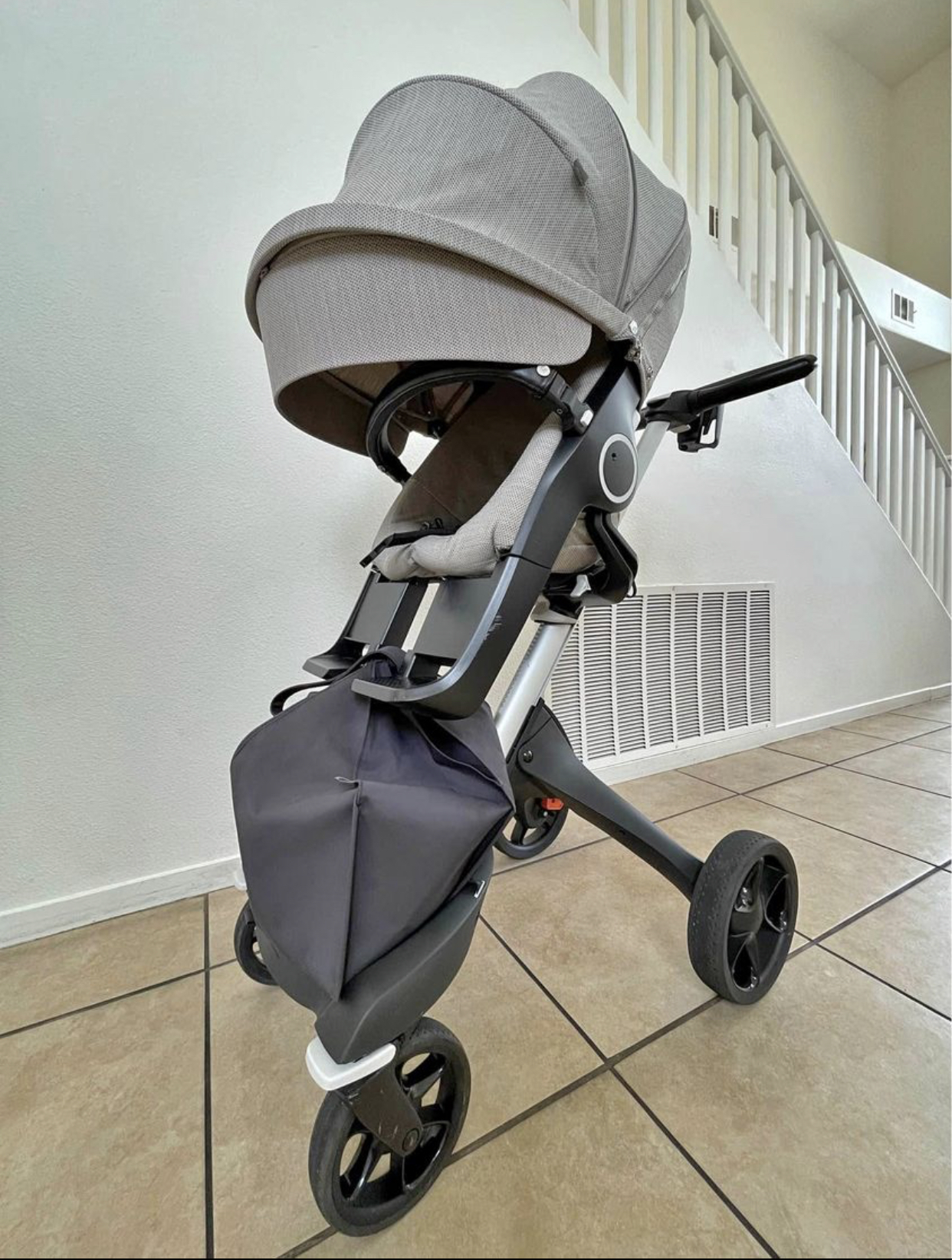 Watch Honest Review On Stokke Xplory Stroller on Amazon Live
