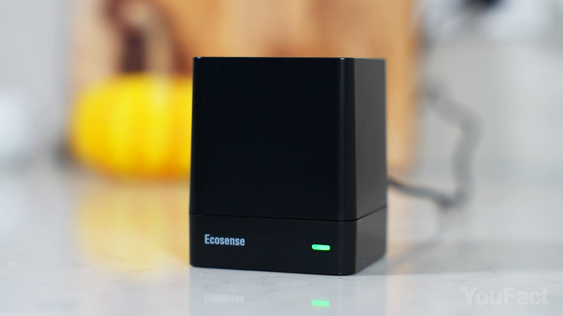 Watch Ecosense EQ100 EcoQube Home Radon Detector Review on Amazon Live