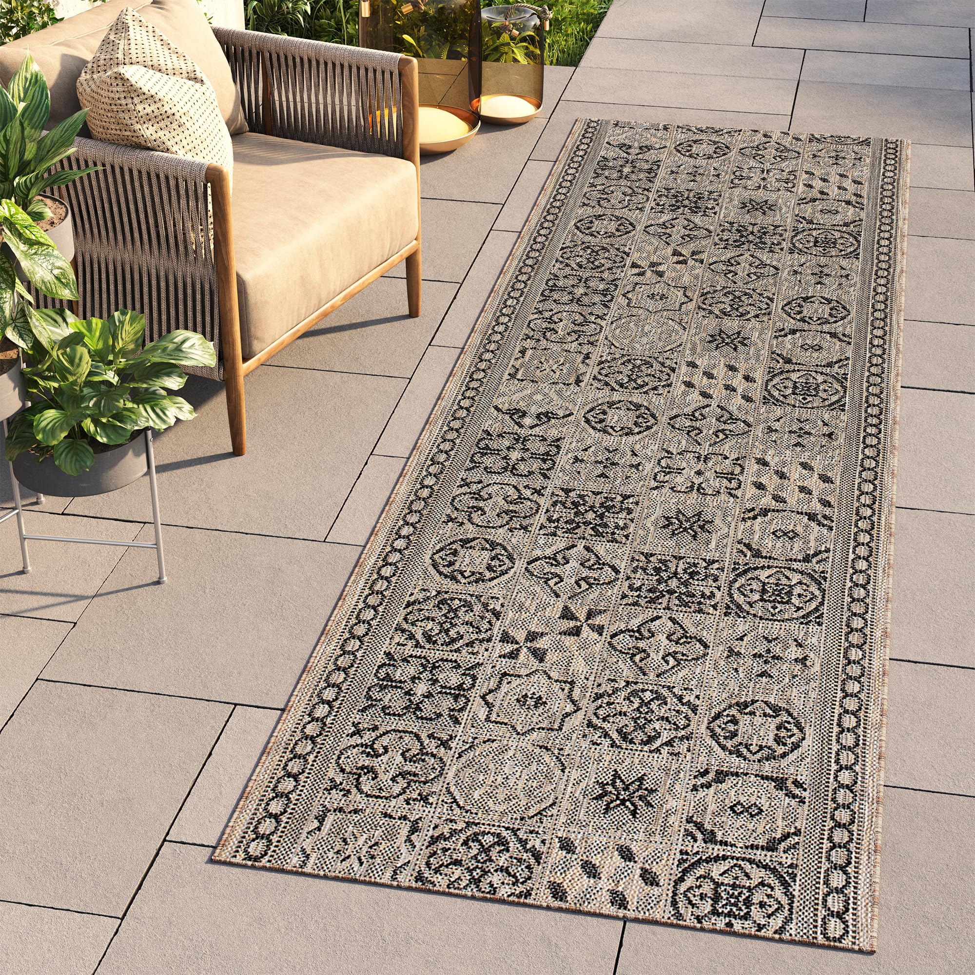 Tapis couloir long au mètre TAPISO Melissa noir et beige 70x180 cm