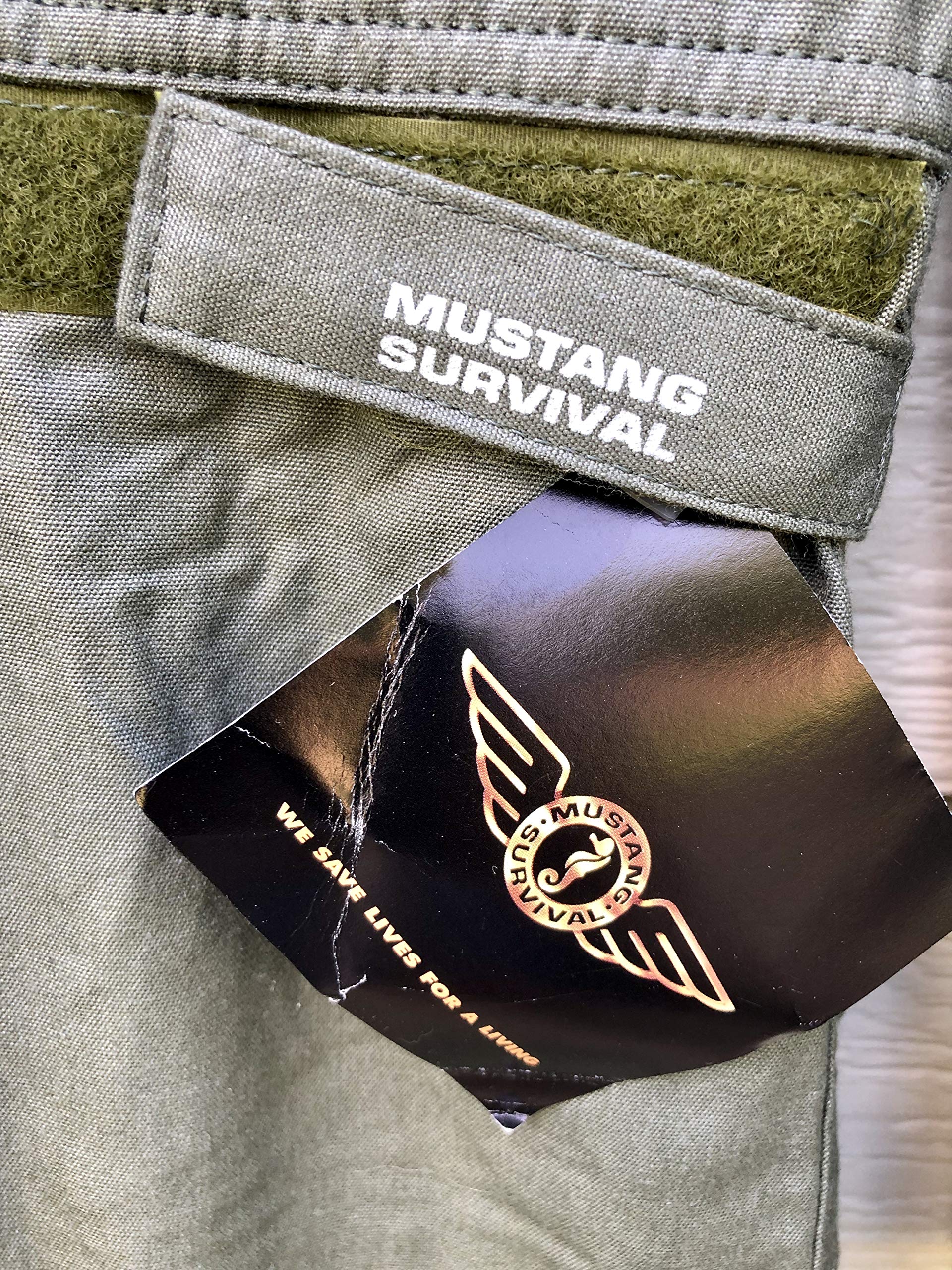 MUSTANG SURVIVAL 社 MAC-100