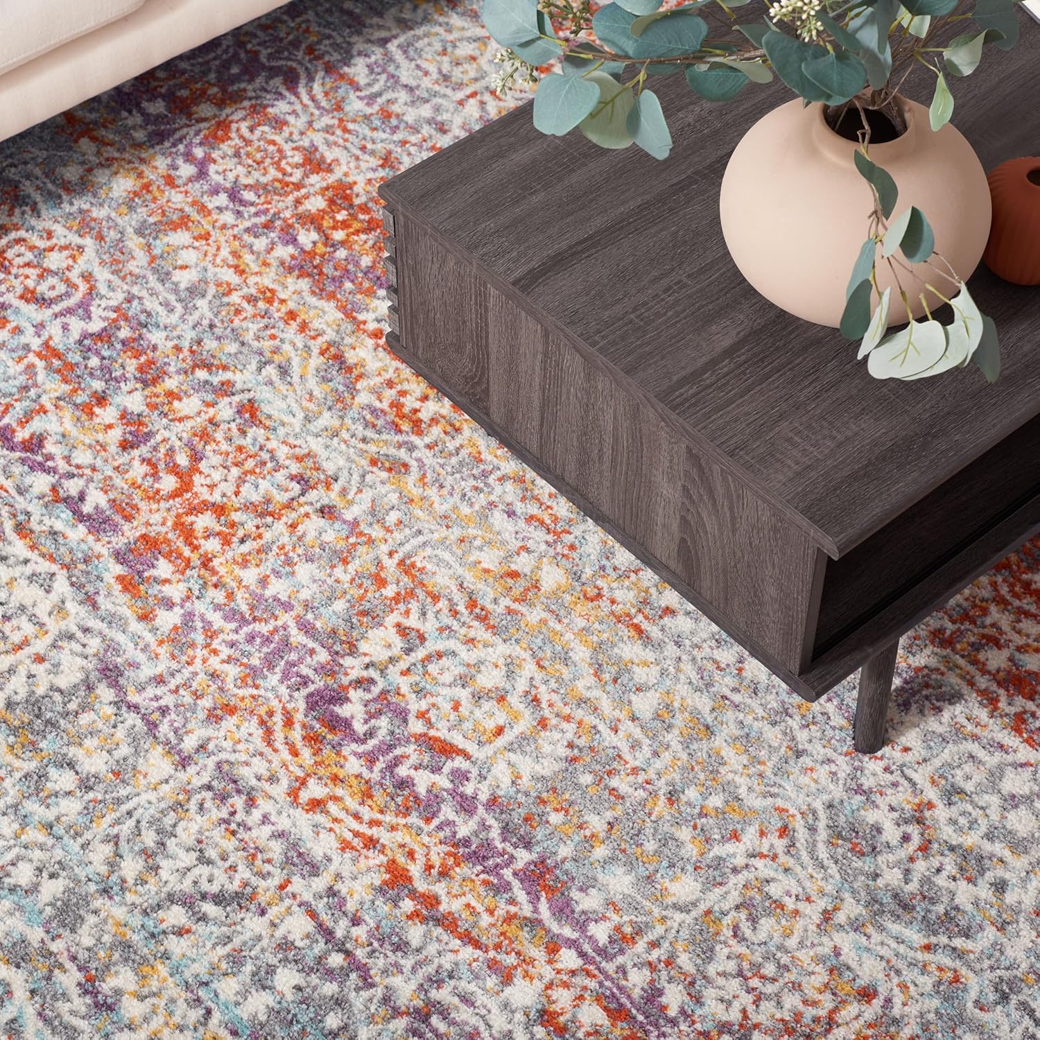 SAFAVIEH Area Rug 8x10 - Madison Collection - Large - Light Grey & Light Blue, Boho Chic Damask Design, Non-Shedding & Easy Cleaning, Ideal for Living Room, Bedroom, Office, Dining Space (MAD944G)
