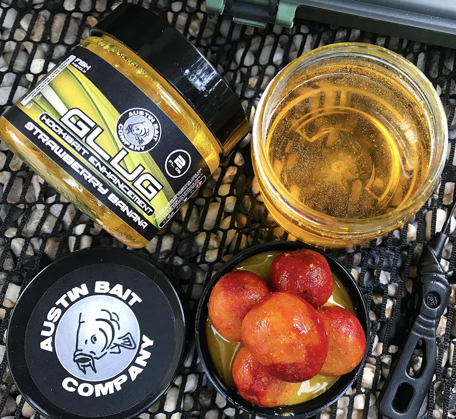 Austin Bait Company 2 fl oz Strawberry Banana Glug PVA