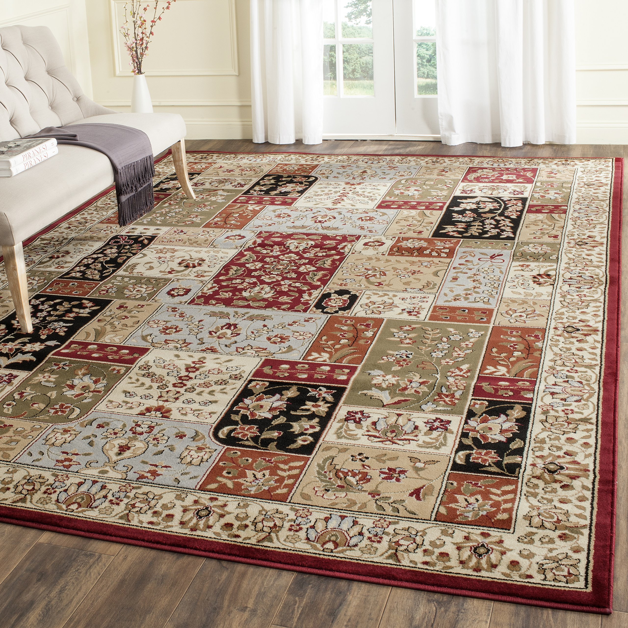 SAFAVIEH Lyndhurst Collection Area Rug - 10' Square, Multi & Ivory, Traditional Oriental Design, Non-Shedding & Easy Care, Ideal for High Traffic