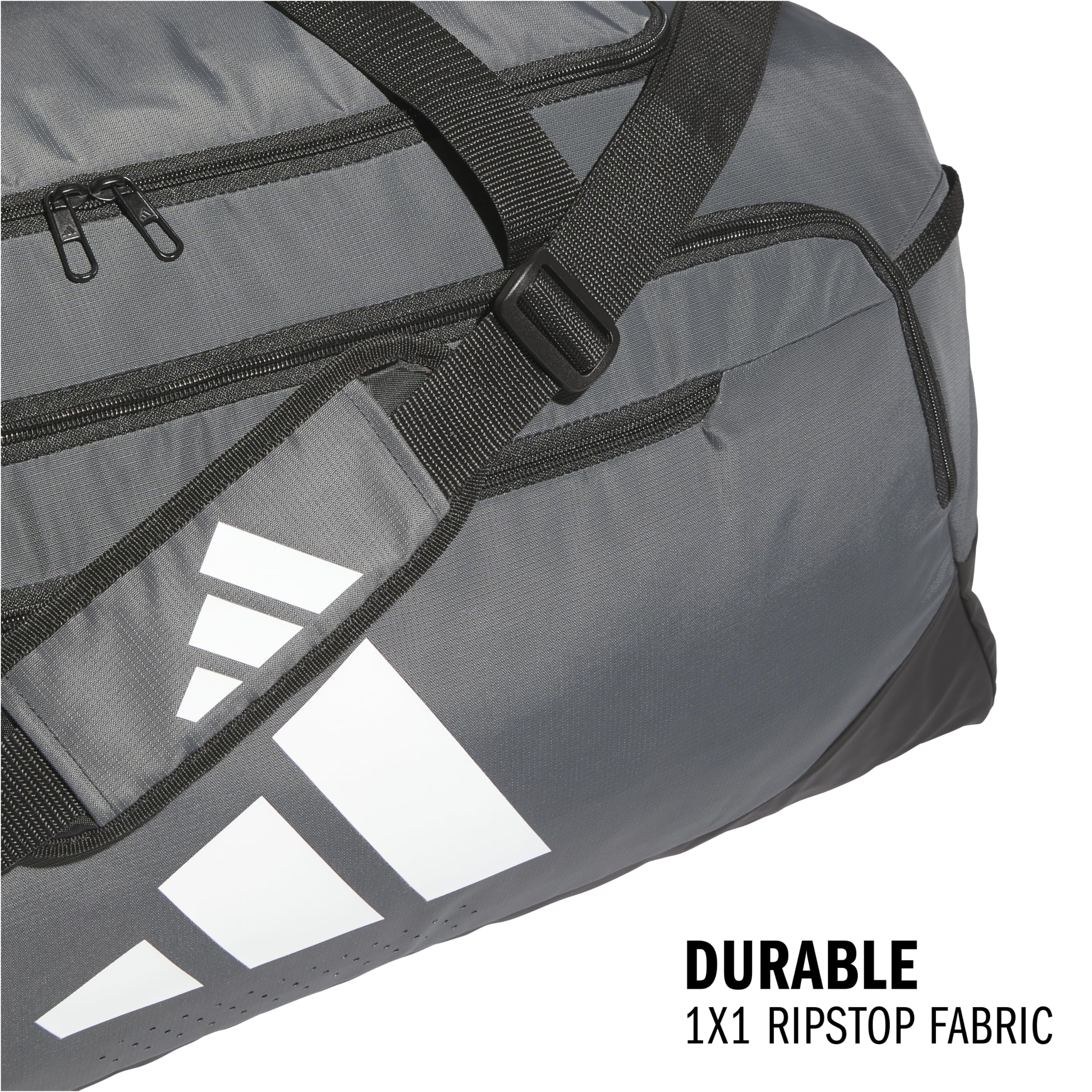 adidas Defender 5 Kleine Reisetasche, Team Dunkelgrau, Defender 5.0 Seesack, strapazierfähige Reisetasche, Sporttasche, für Damen und Herren
