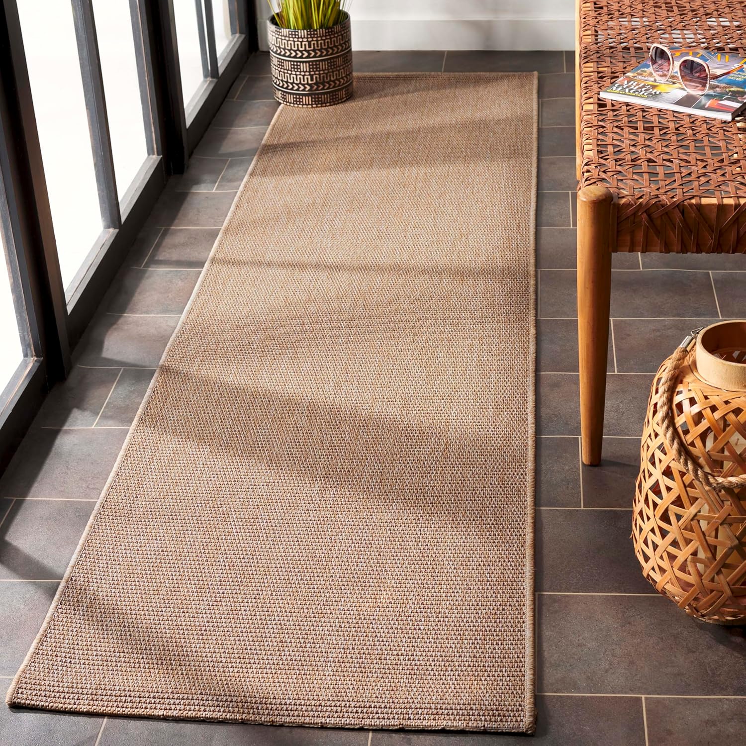 SAFAVIEH Washable Rug Outdoor Sisal All-Weather Collection - 2'2" x 6'7", Natural, Non-Shedding & Easy to Clean, Ideal for Patio, Backyard, Mudroom (SAW642B)