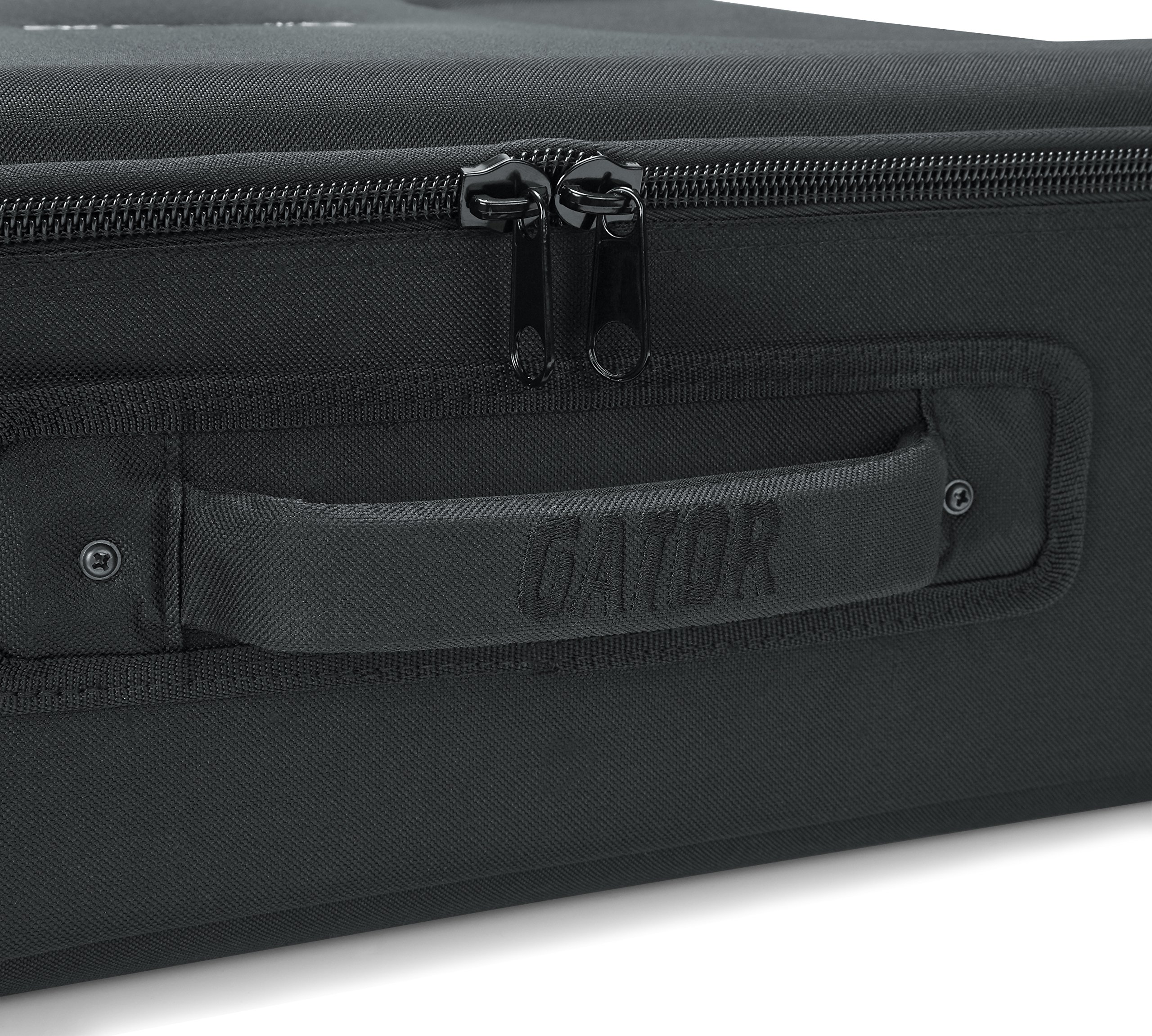 Gator Cases Estuche Ligero para Monitores de Pantalla Plana con Almacenamiento de Cables y Correa de Hombro Removible (G-MONITOR2-GO22)