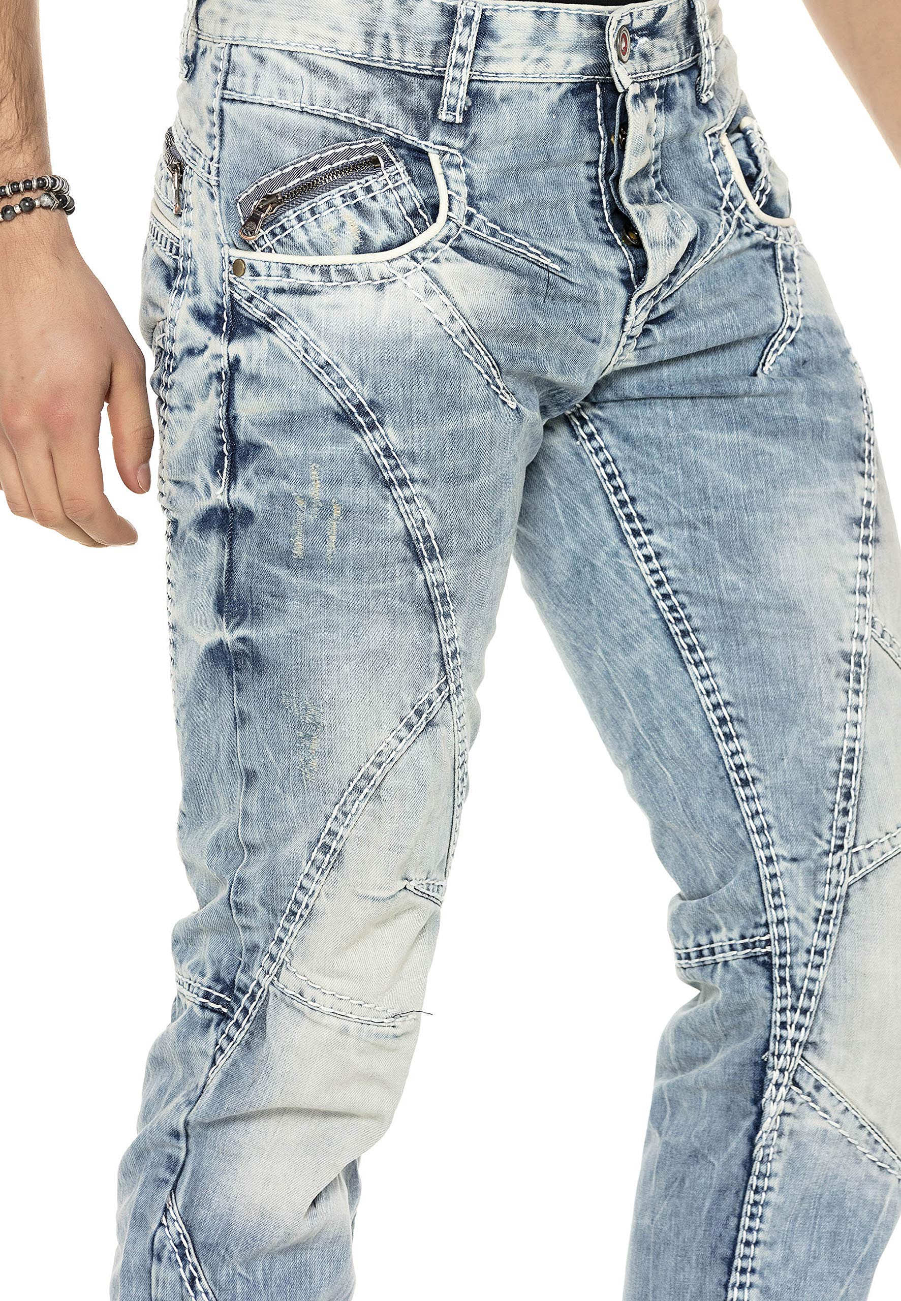 Cipo & Baxx Herren Jeans mit Kontrastnähten – Denim Hose, Moderner Look, Bequeme Freizeit- und Alltagsjeans