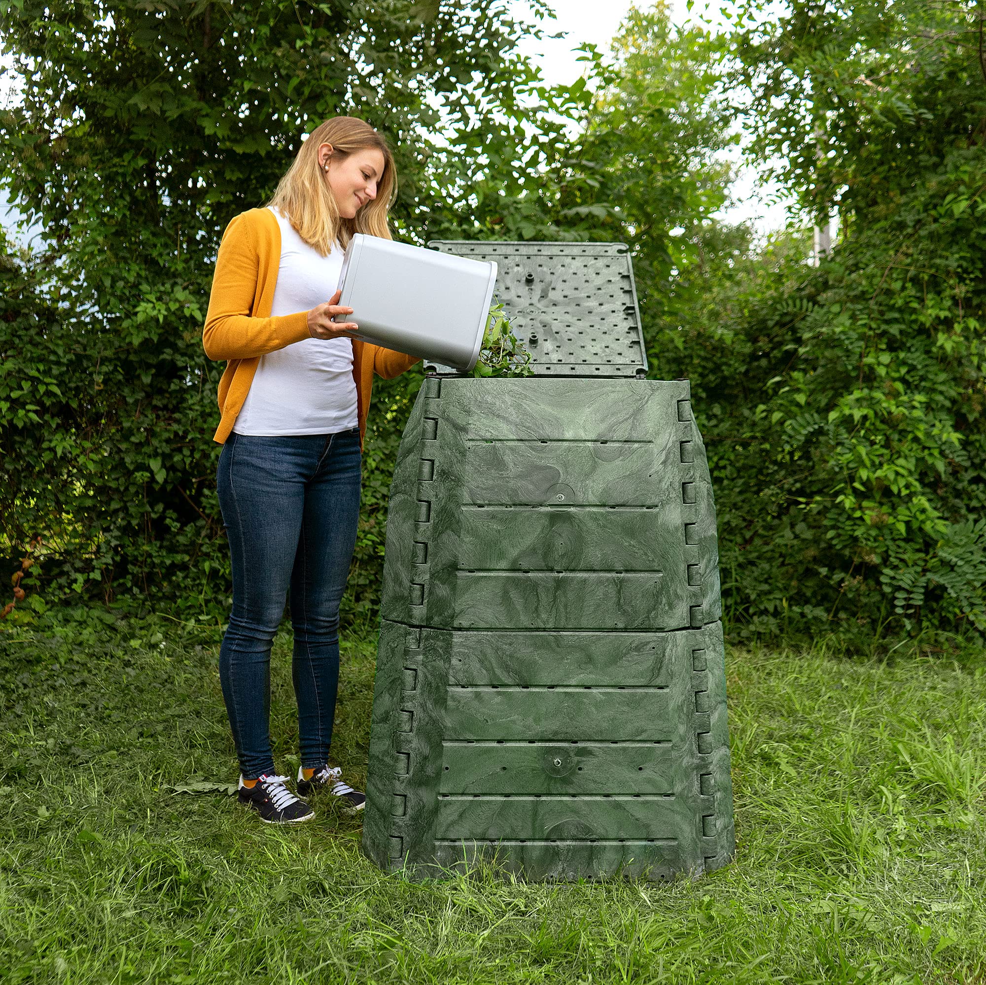 Hochwertiger Thermokomposter aus dickwandigem Kunststoff für Küchen- und Gartenabfälle – Umweltschutzpreis Gewinner – Made in Austria