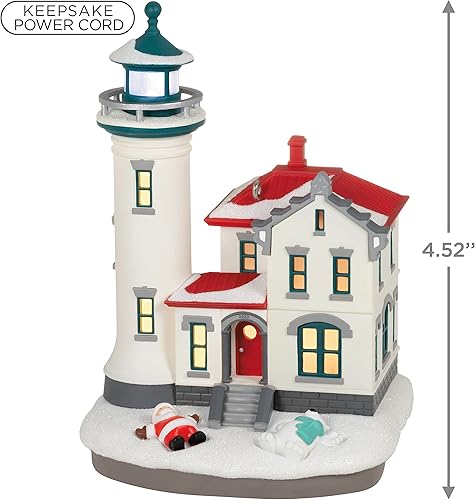 Miniatura 5 de Hallmark Keepsake Adorno de Navidad 2023, faro navideño 2023 con luz, regalos para ella