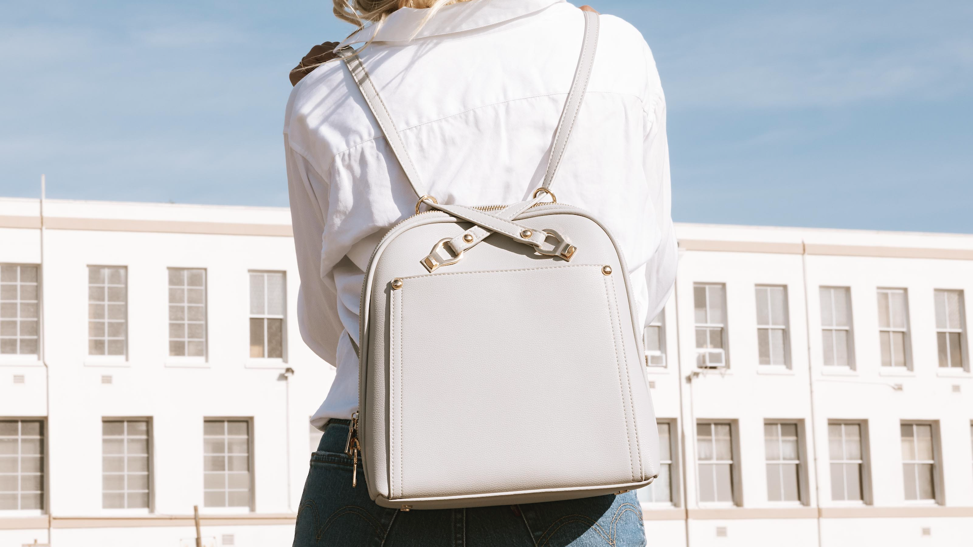 Miztique Daisy Convertible Cork Backpack Purse - White Trim MMS Brands Daisy Cork Convertible Backpack – Travellty main image 2