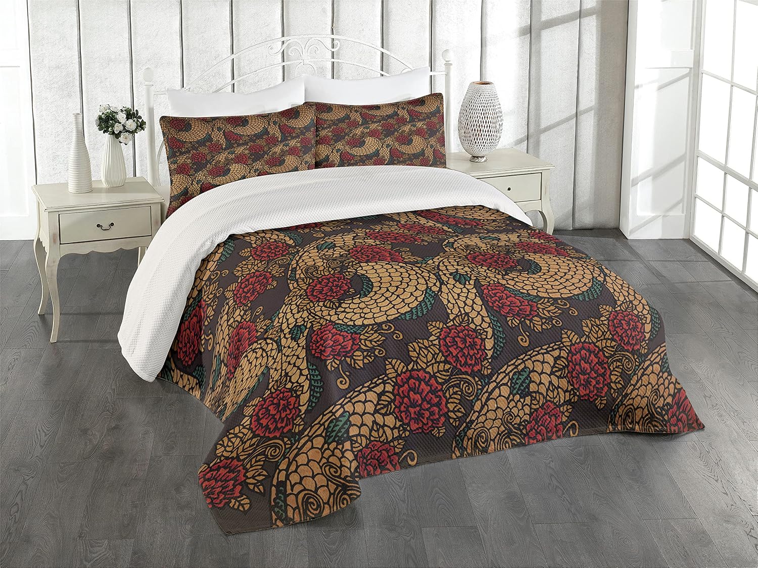 Ambesonne Asian Coverlet, Traditional Design Roses and Dragon Eastern Chinese Pattern, 3 Piece Decorative Quilted Bedspread Set with 2 Pillow Shams, King Size, Jade Green King Size Jade Green