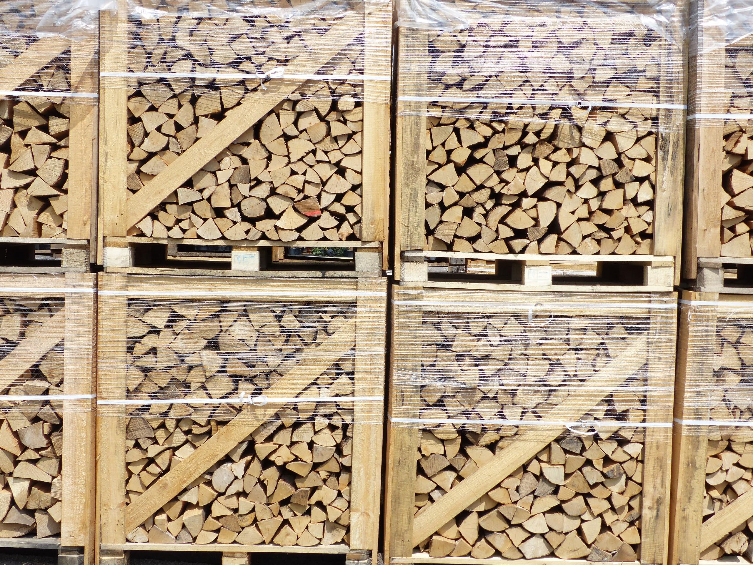 1m³ ? 1,6 SRM Kaminholz Feuerholz Brennholz Buche Holzscheite trocken 7% Premiumqualität (EUR 0,60 / kg)