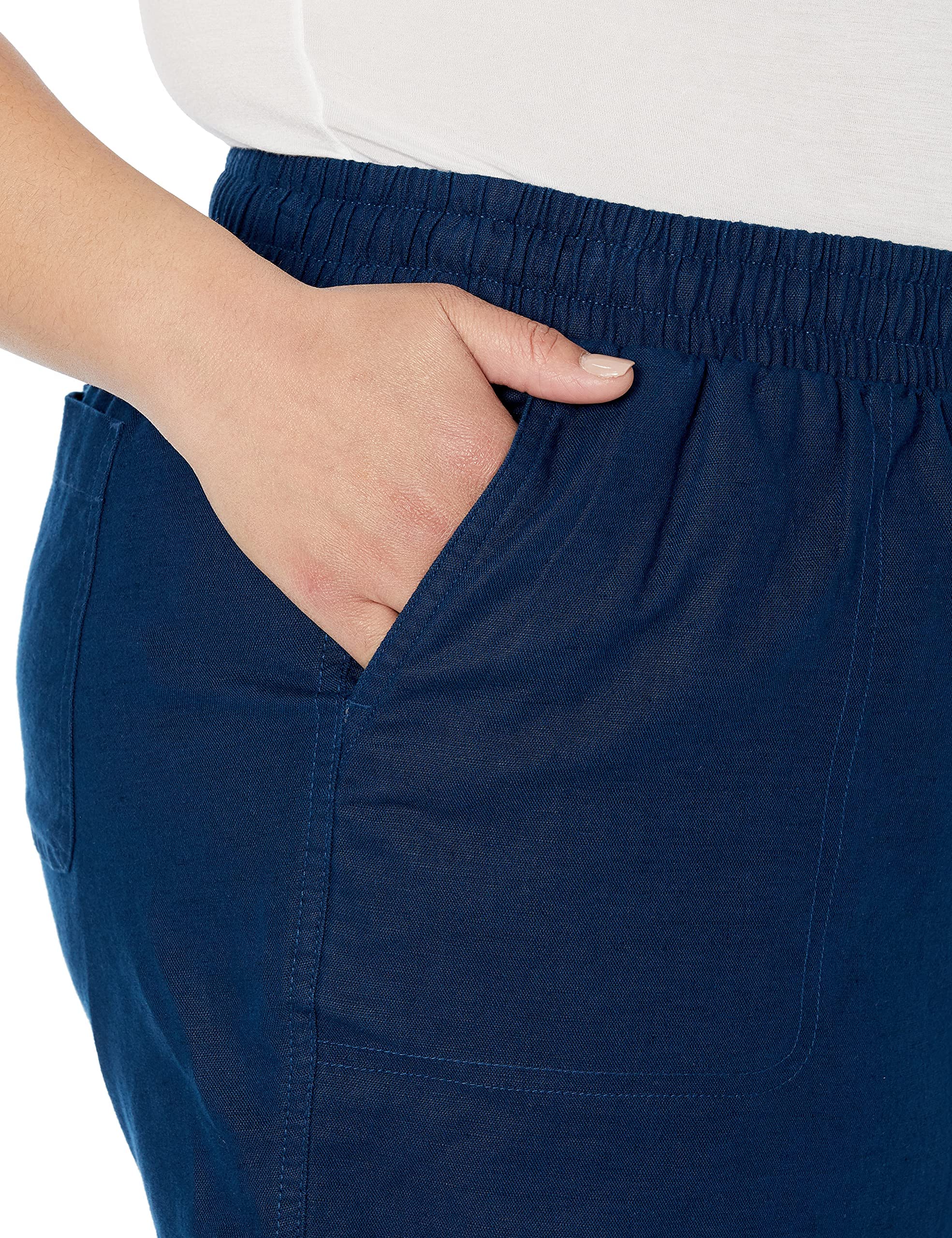 Amazon Essentials Short en Mélange de Lin, Cordon de Serrage, Entrejambe 13 cm (Disponible en Grande Taille) Femme