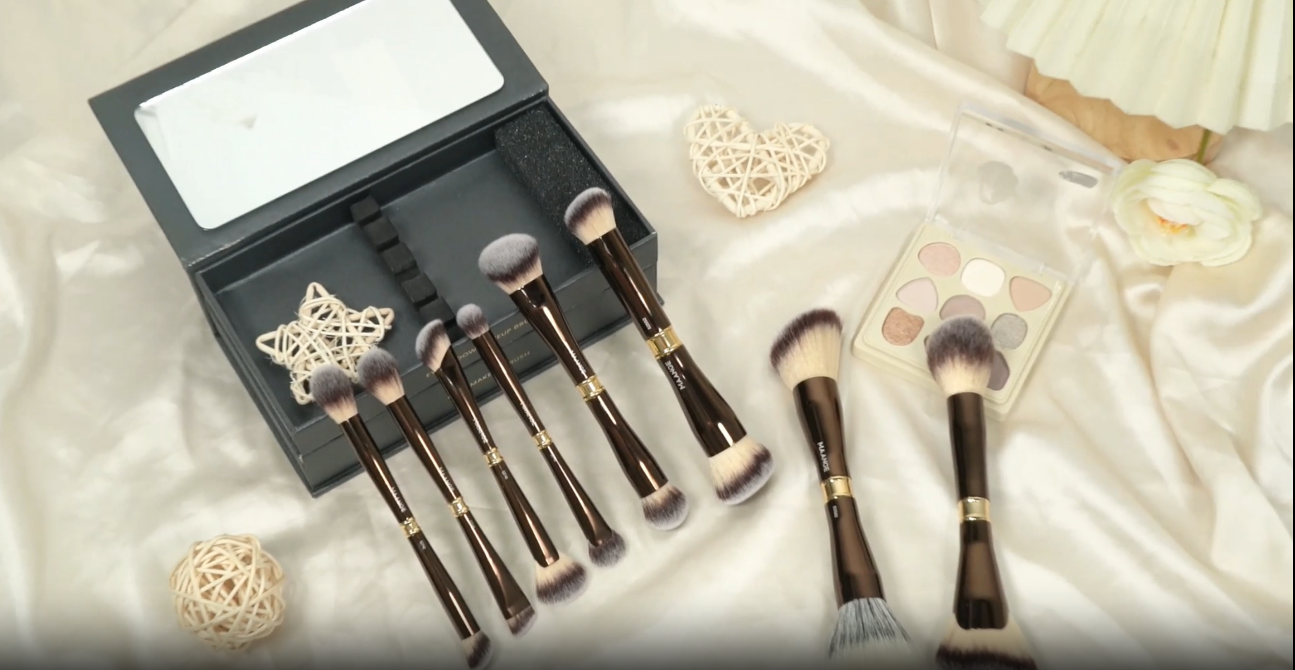 Amazon.com: MAANGE Makeup Brush Set with Mirror Double-ended