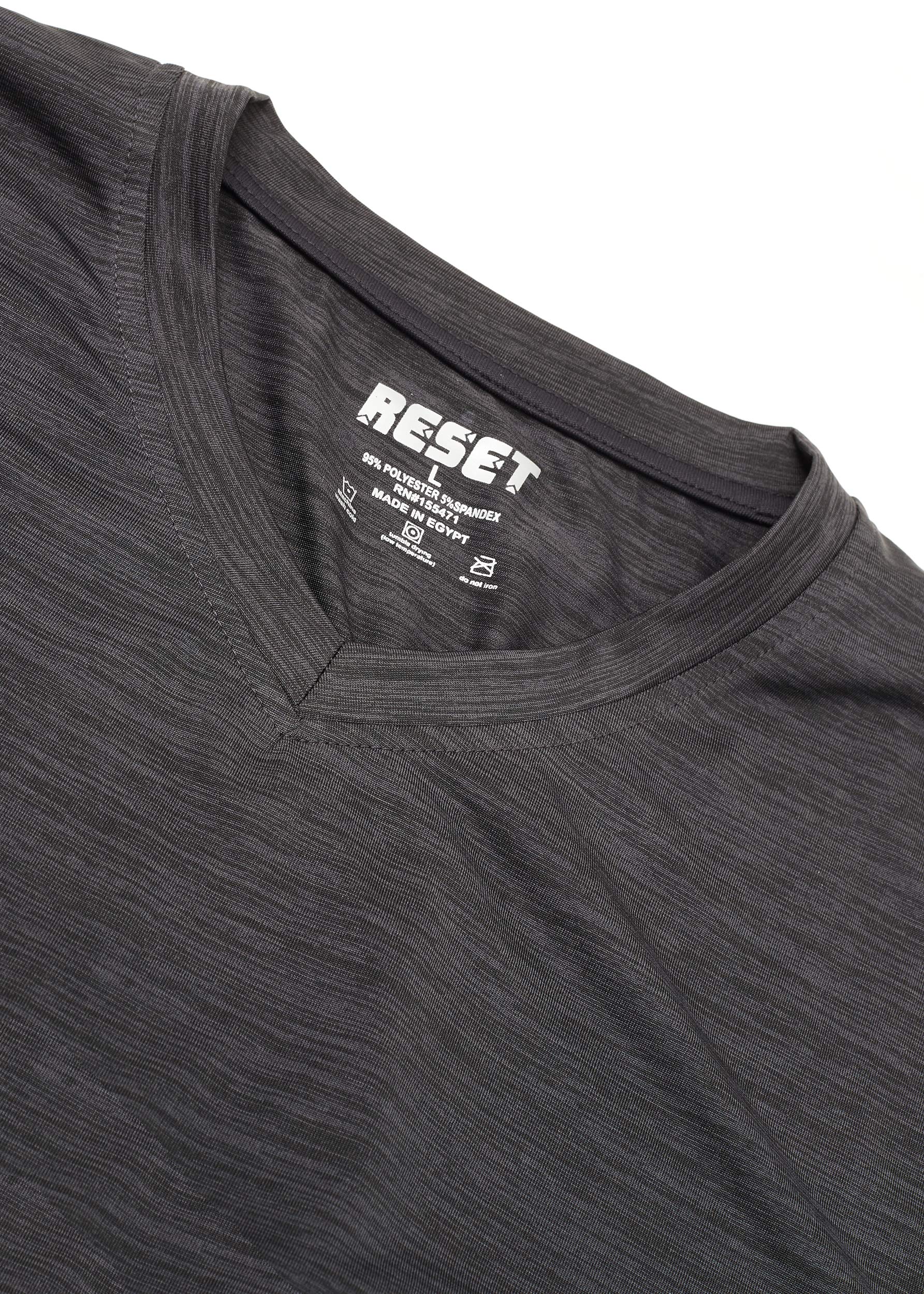 Reset Paquete de 4 camisetas de entrenamiento para hombre, rendimiento atlético activo con cuello en V y camiseta de gimnasio - gris - Small