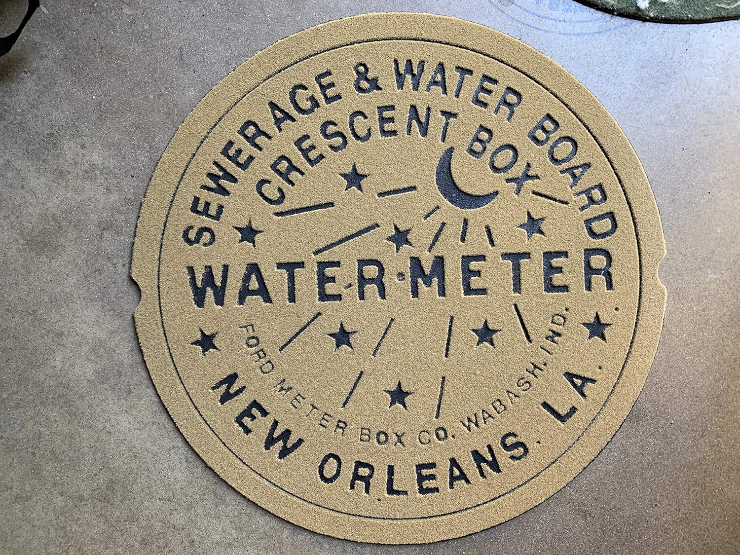 New Orleans Water Meter Indoor/Outdoor Door Mat (Tan)
