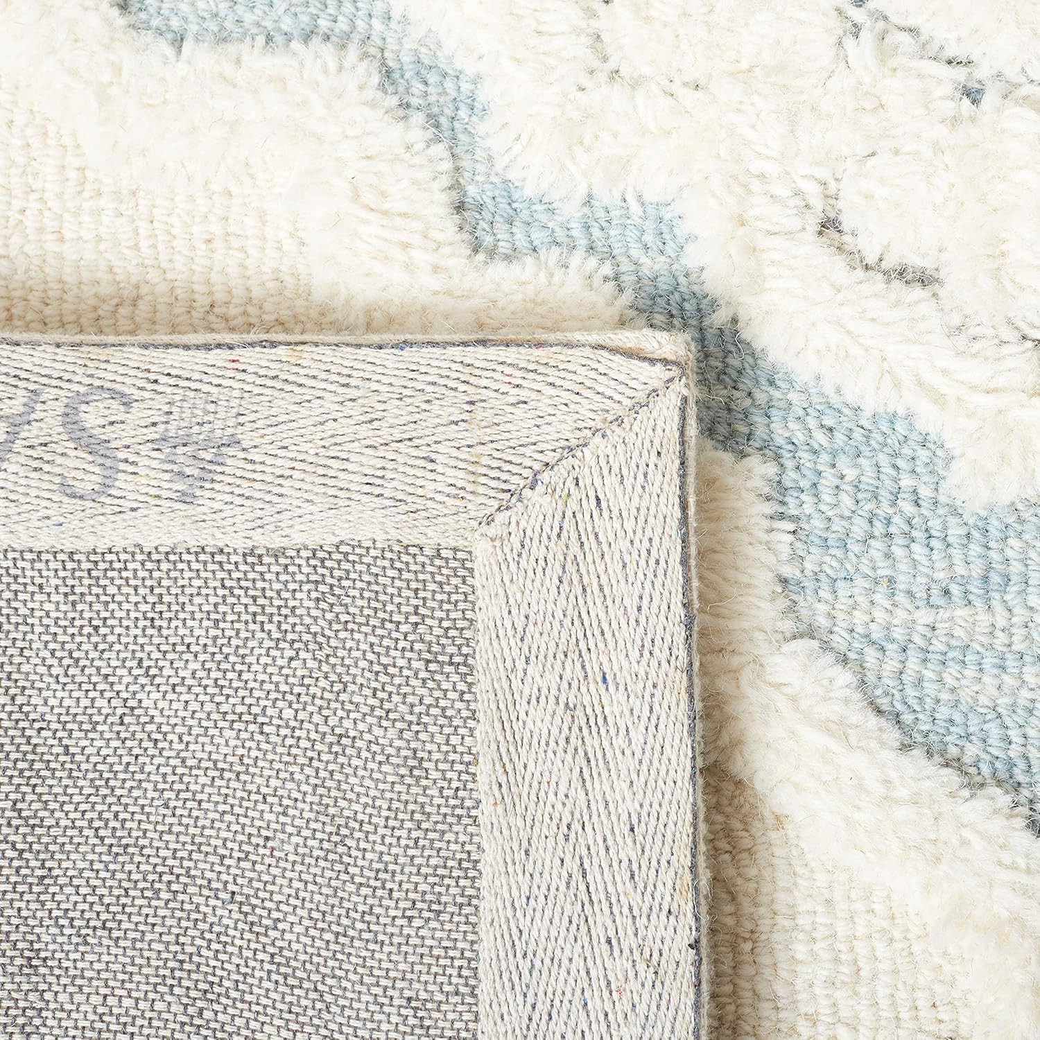 Ivory and Light Blue Hand-Tufted Wool 8' x 10' Area Rug