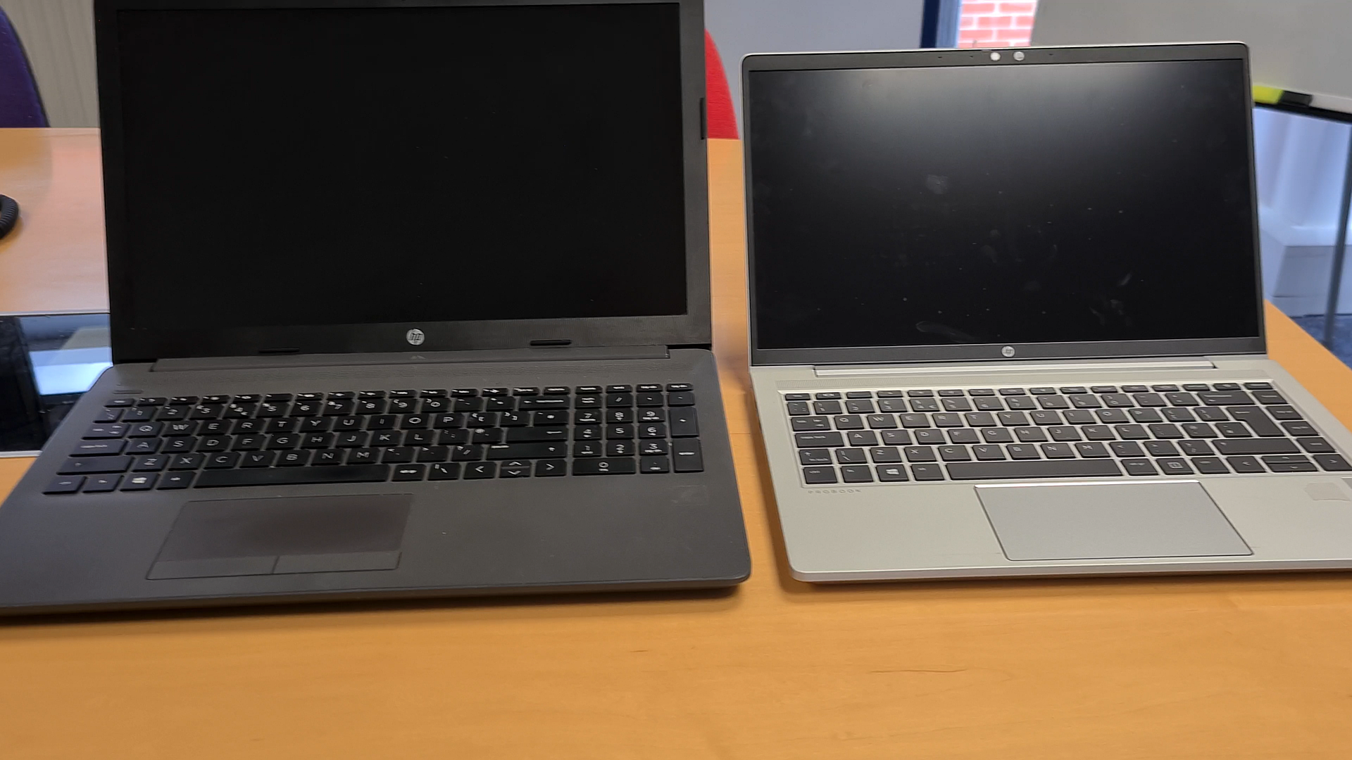 Watch #thisorthat HP 250 G7 vs HP Pro Book 440 G8 on Amazon Live