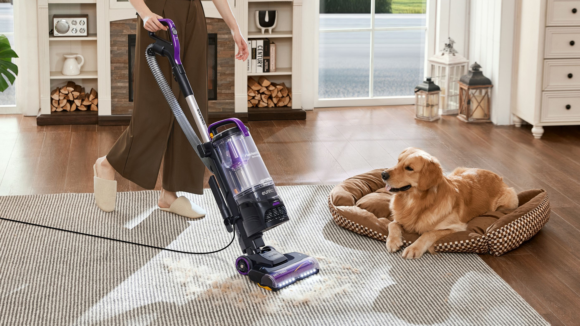 eureka サイズ21 Amazon.com - Eureka FlexReach Powerful Upright Vacuum Cleaner for