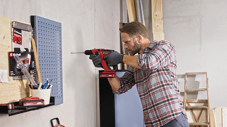 Bild 6 - Einhell Akku-Bohrhammer TE-HD 18/12 Li-Solo Power X-Change (Lithium-Ionen, 18 V, 1,3 J, Bohrleistung in Beton 12 mm, SDS-plus-Aufnahme, LED-Licht, ohne Akku und Ladegerät)