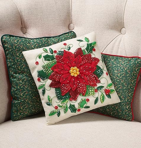 Miniatura 2 de Bucilla Elegante kit de almohada de fieltro de flor de pascua