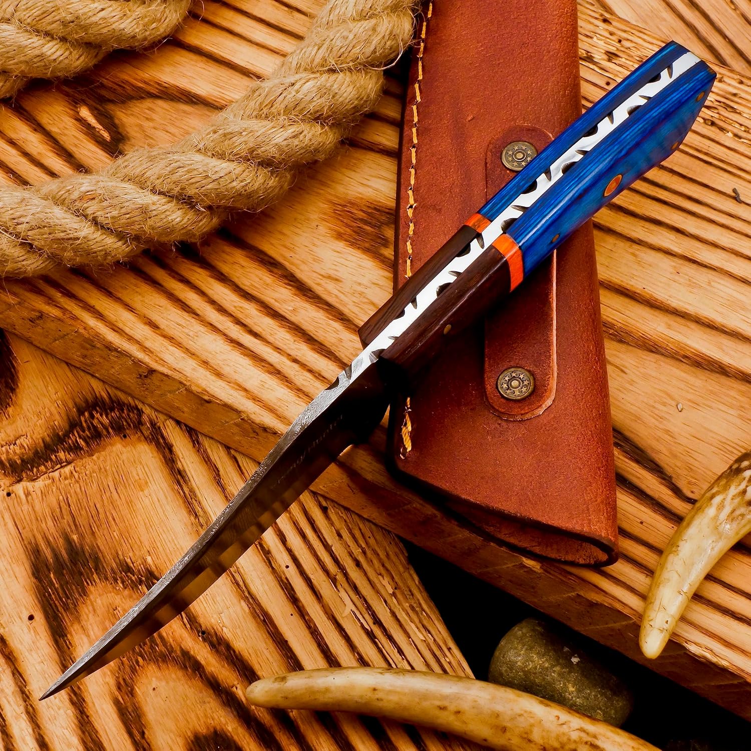 Damascus Knives Custom Handmade Damascus Steel Hunting Knife's for Skinning Camping Outdoor- Fixed Blade Hunting Knifes With Sheath Belt Loop. (VK-HK-05)