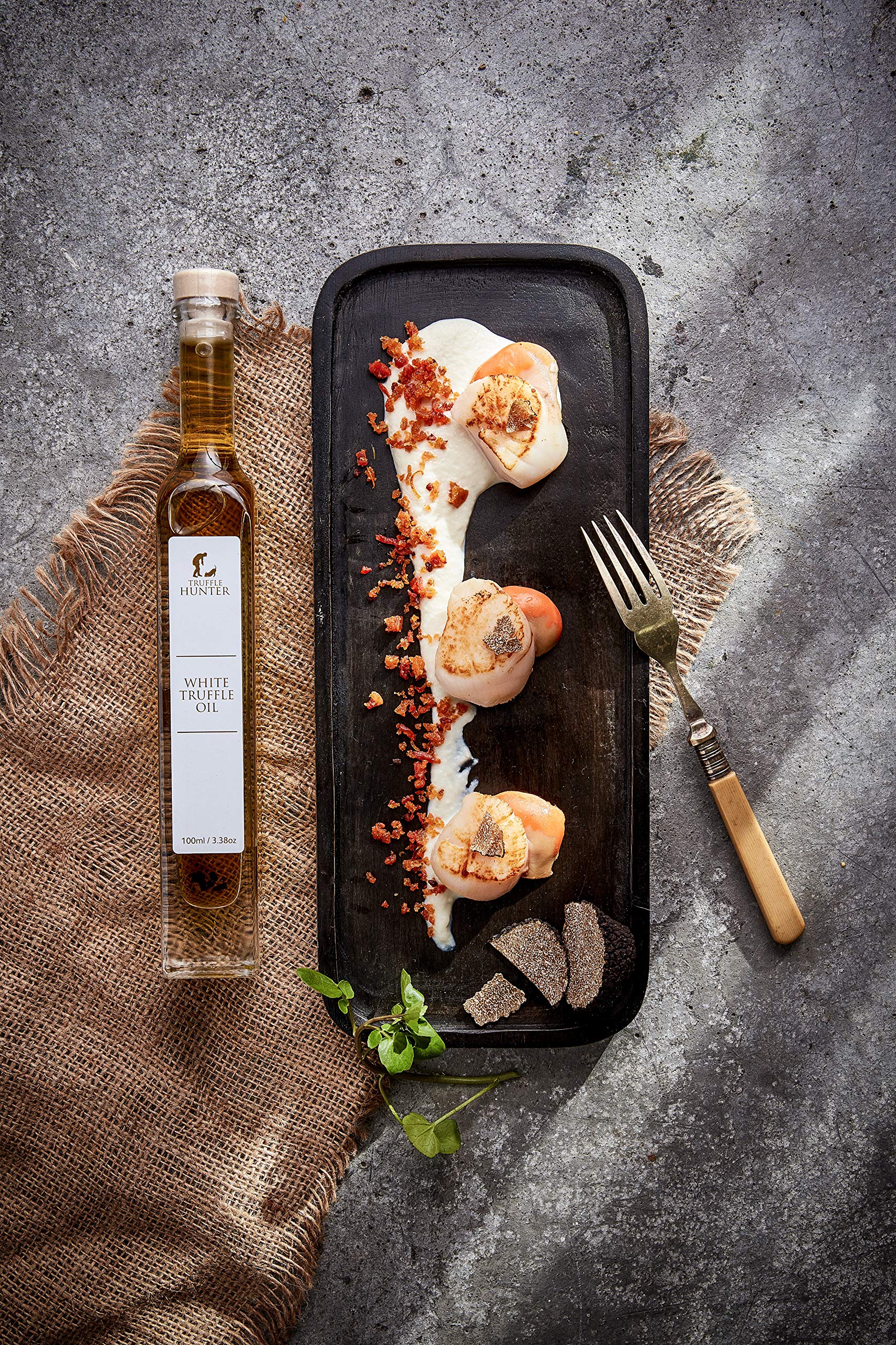 TruffleHunter Black & White Truffle Oil Gift Box Set (2 x 3.38 Oz) Real