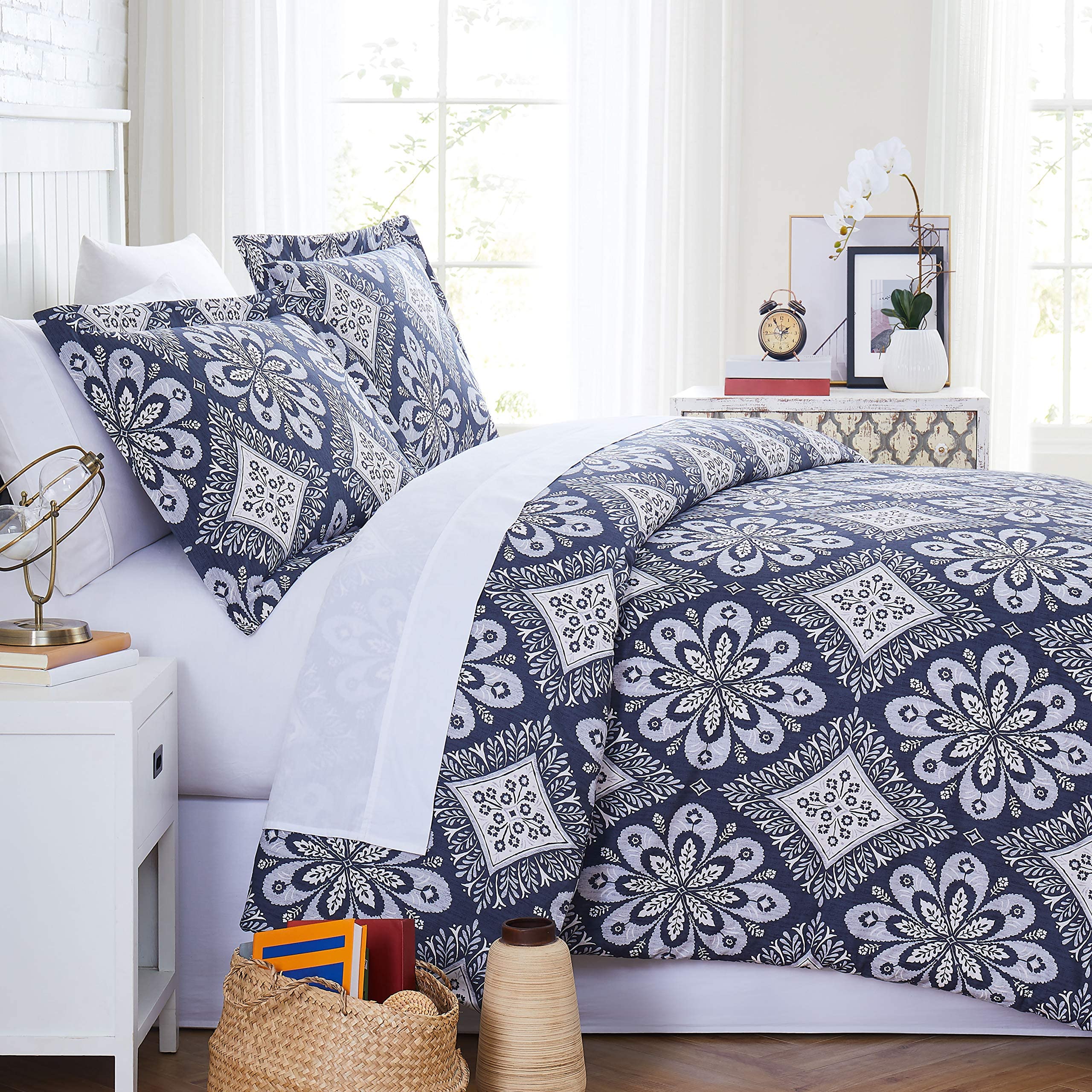 Tranquility Collection - Premium Quality, Soft, Wrinkle, Fade, & Stain Resistant, Easy Care, Oversized Duvet Cover Set, Twin/Twin XL, Grey, Grey