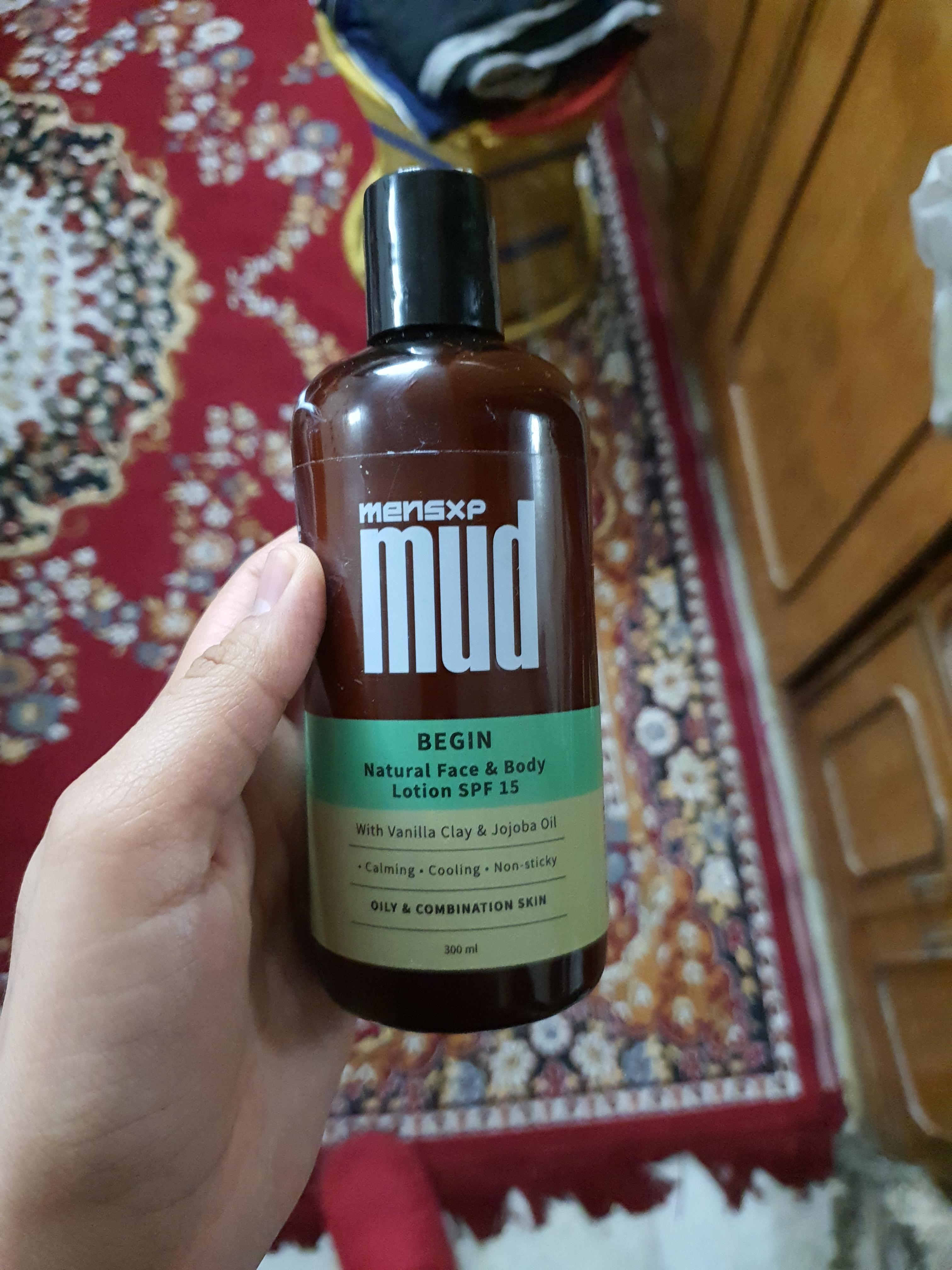 MensXP Mud Natural Face & Body Lotion For Men, SPF 15, For Hydration & Sun Protection, Oily