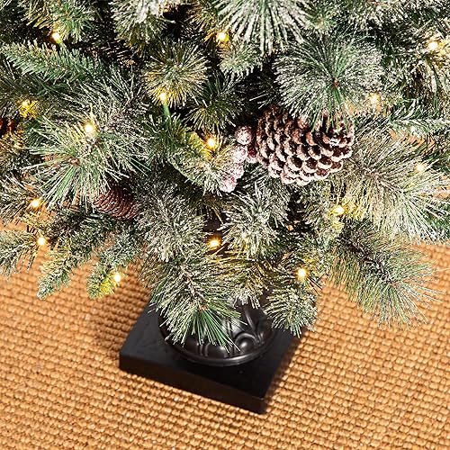 Miniatura 5 de Glitzhome Paquete de 2 árboles de Navidad de 5 pies, pino flocado con nieve preiluminado con 130 luces blancas cálidas, árbol de Navidad artificial