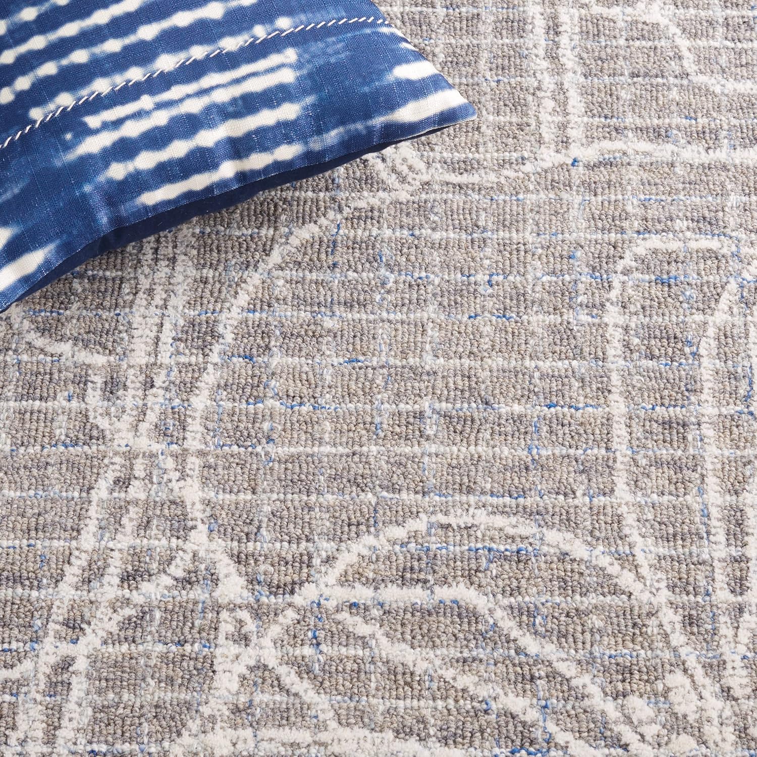 Ivory and Beige Hand-Tufted Wool Area Rug