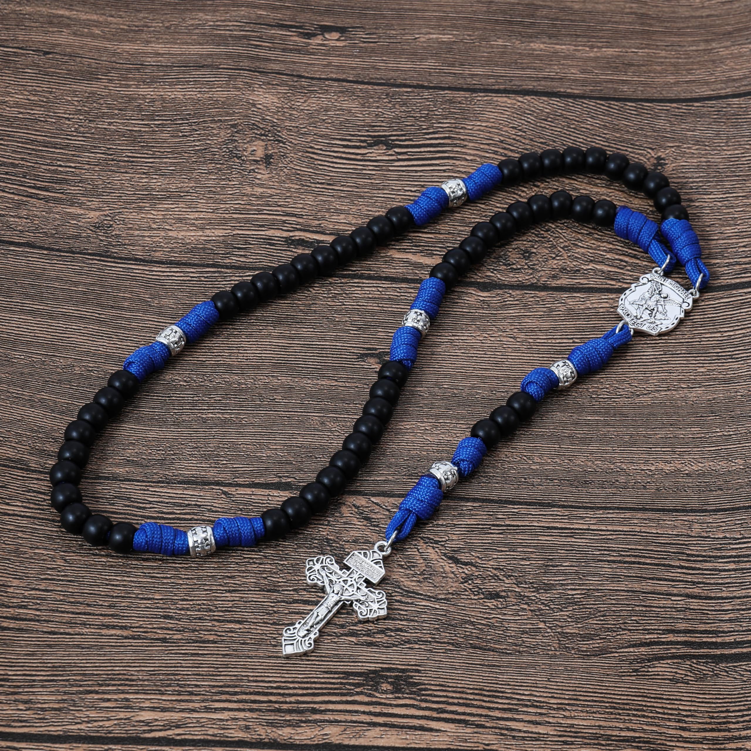 Nazareth Store Collana con rosario in paracord, perline in metallo resistente da 10 mm, rosario cattolico del Padre Nostro con crocifisso del perdono