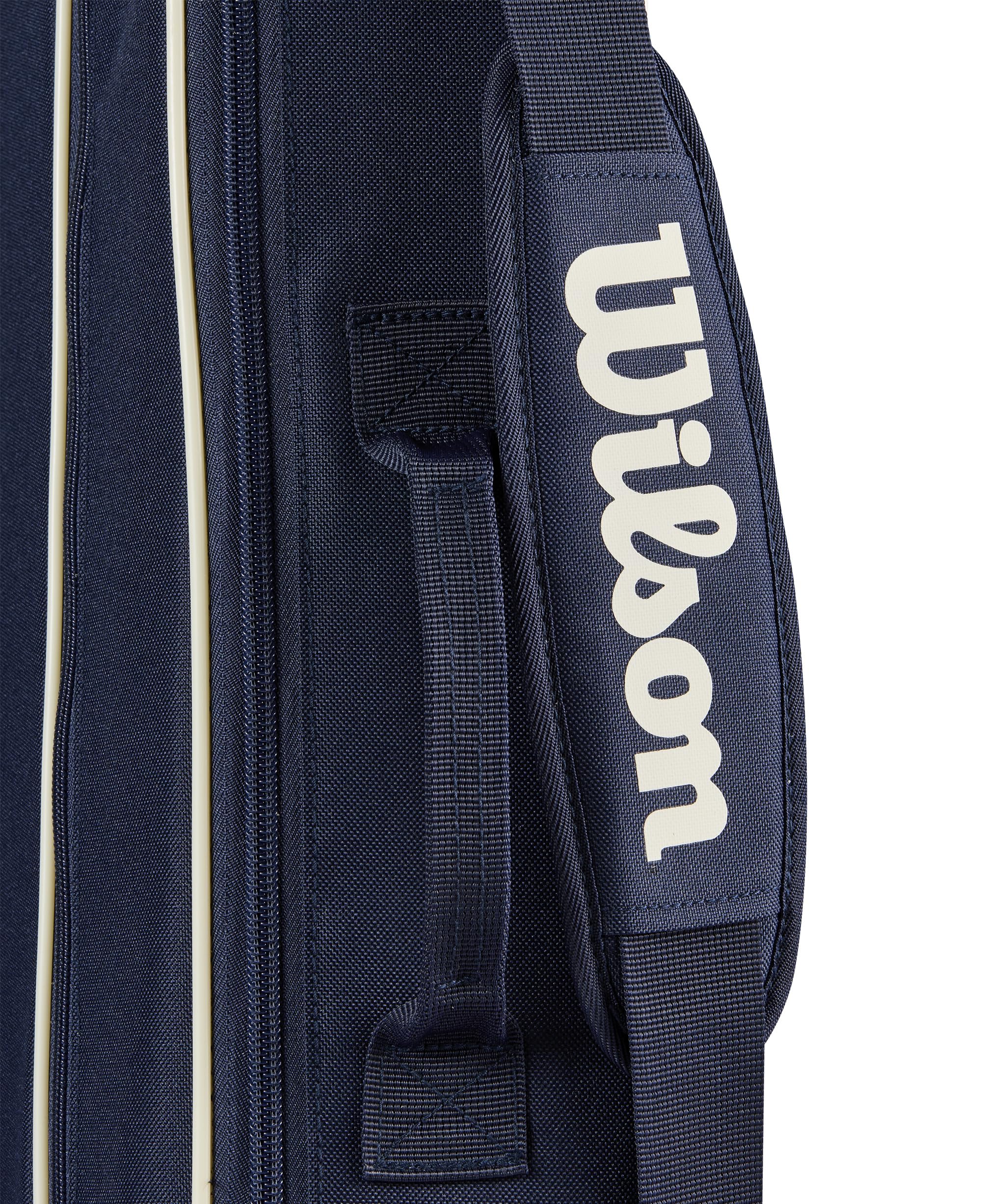 Wilson Team Con una Spaziosa Tasca Per Gli Accessori e Tracolla Regolabile, Offre una Protezione Completa Per La Racchetta