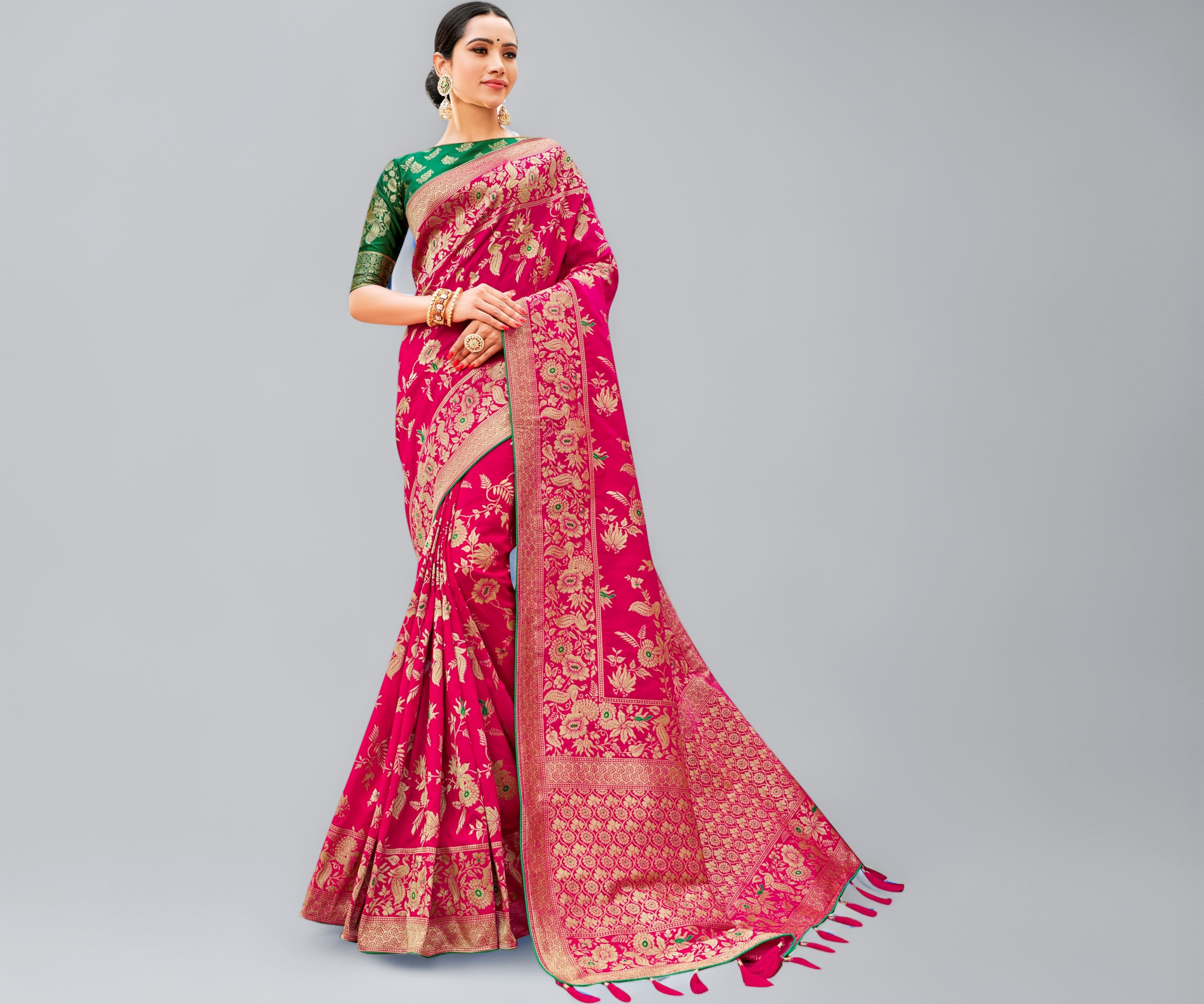 Women's Banarasi Silk Blend Woven Zari With Tussles Saree and Unsttich