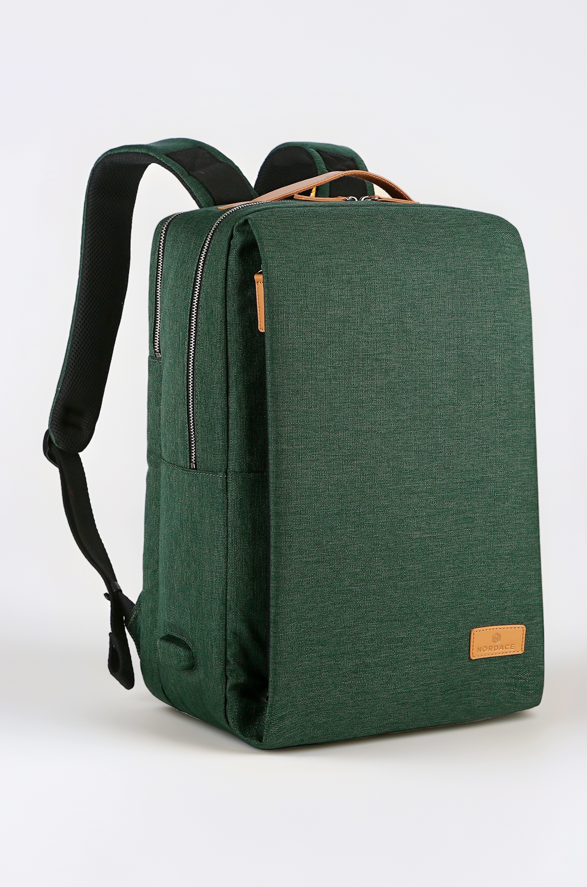 Nordace Siena - 15.6 Inch Laptop Backpack for Men & Women with USB Charging Port, Waterproof - Daily, Travel, Work, School