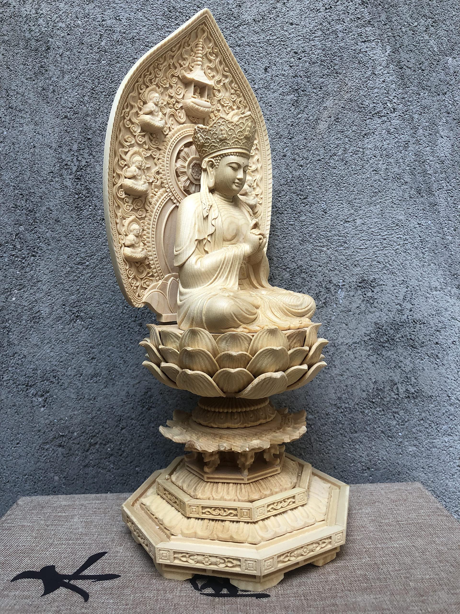 Amazon｜毘盧遮那仏 大日蔵如来 仏像 木彫り 桧木製 飛天光背 八角台座