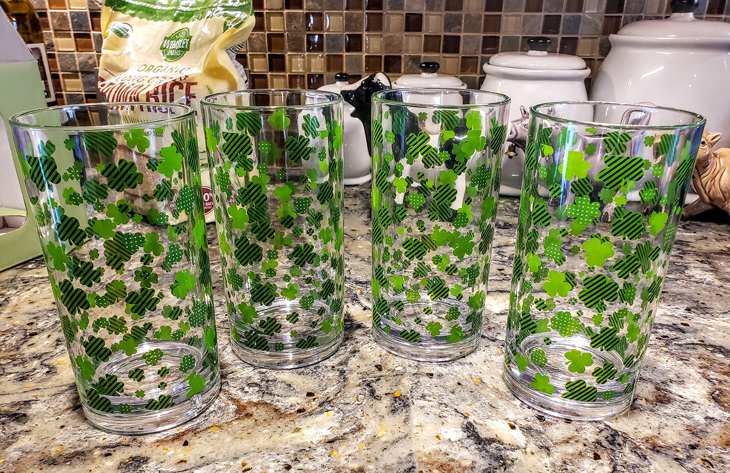 St Patrick's Clover 18 oz Hiball Acrylic Shamrock Glasses - 6 x 3 Inches - Set of 4 Highball Glasses -
