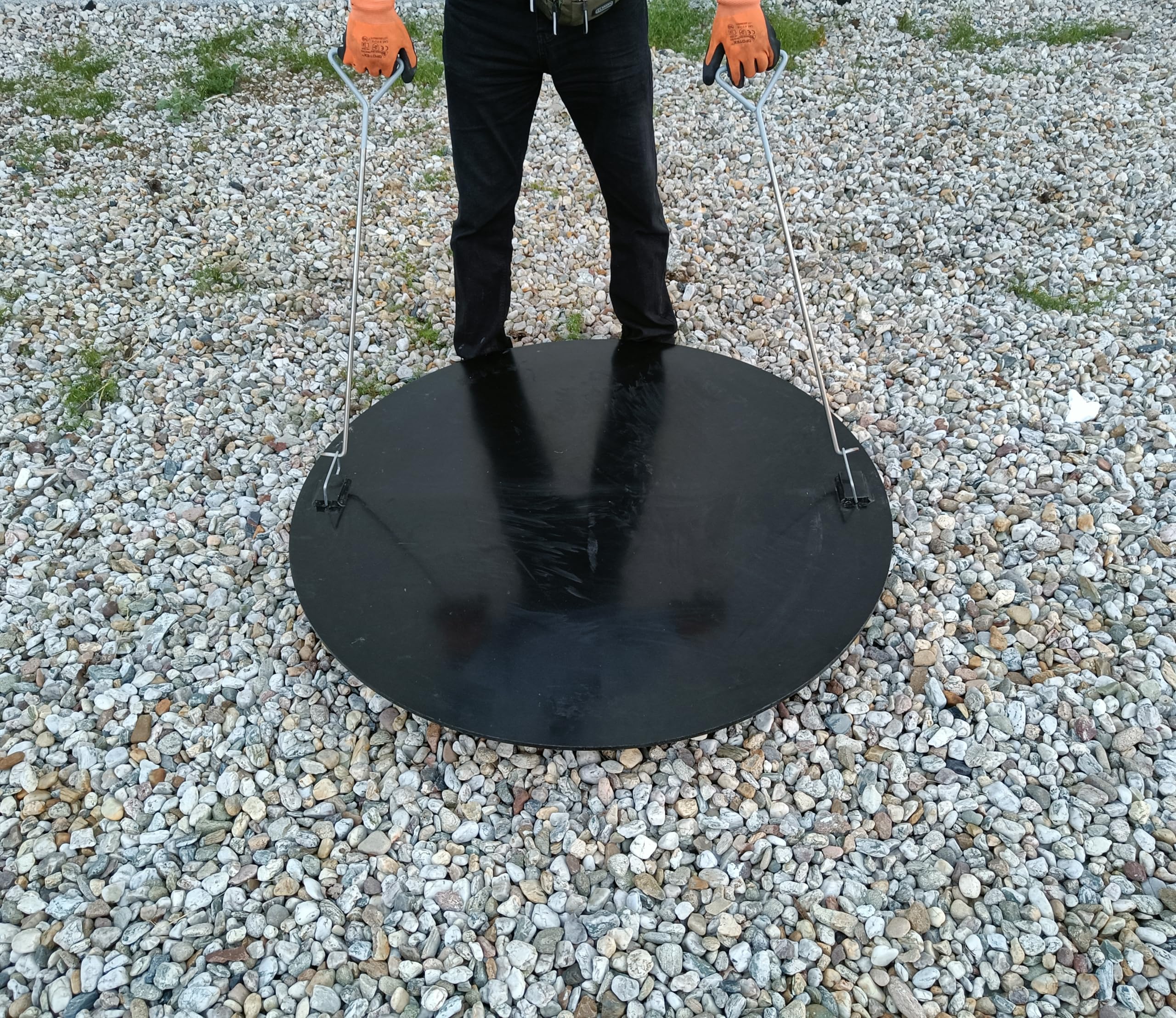 Varile Pokrywa włazu do rury DN1000 kg, obciążenie 115 cm – 200 kg, uniwersalna pokrywa gully z tworzywa sztucznego, pokrywa cysterny (czarna)