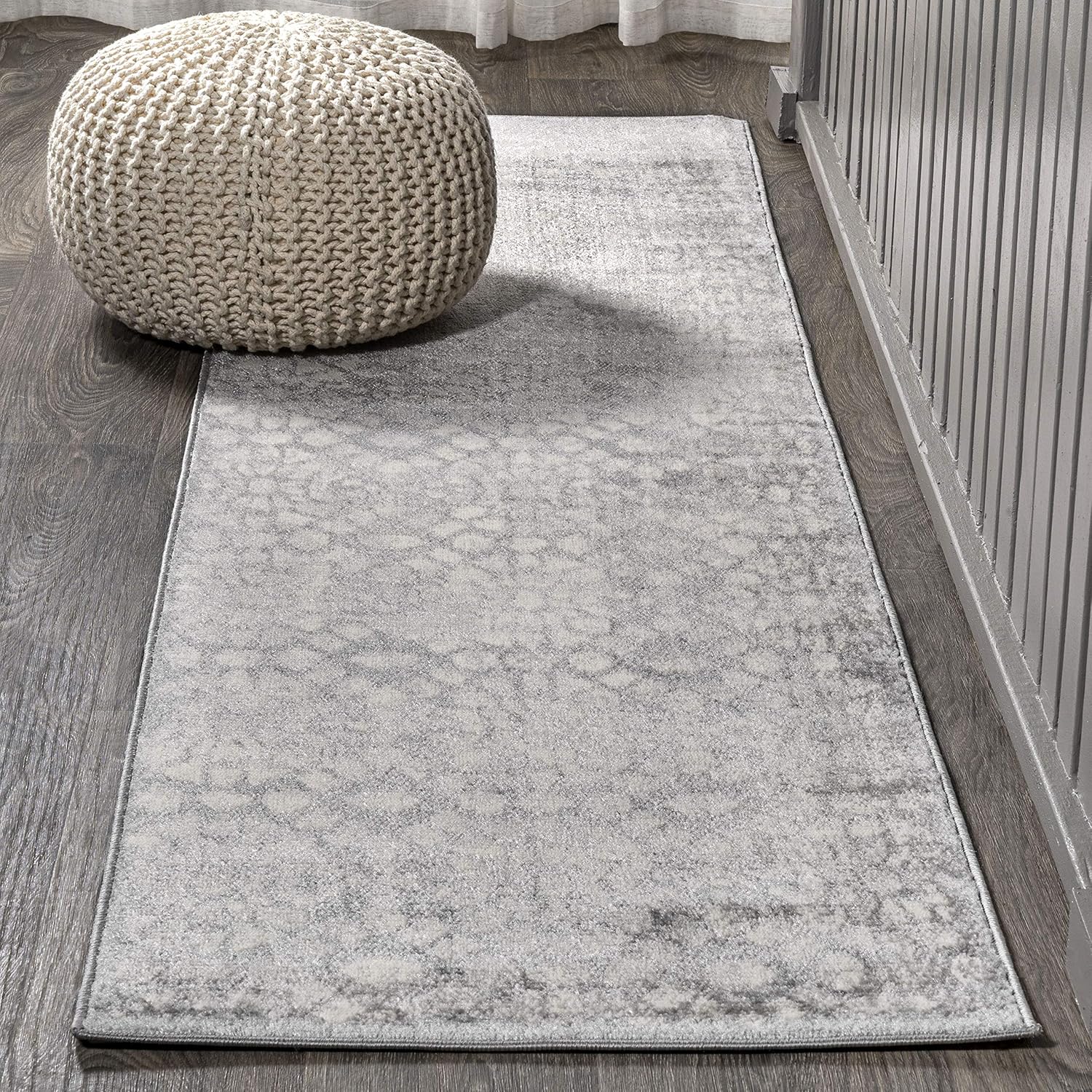 JONATHAN Y Roma Ornate Geometric Tile Gray Runner Rug, 2x10, Transitional, Contemporary, Easy-Cleaning for Living Room, Bedroom, Kitchen, Pet Friendly, Non-Shedding (MDP405A-210)