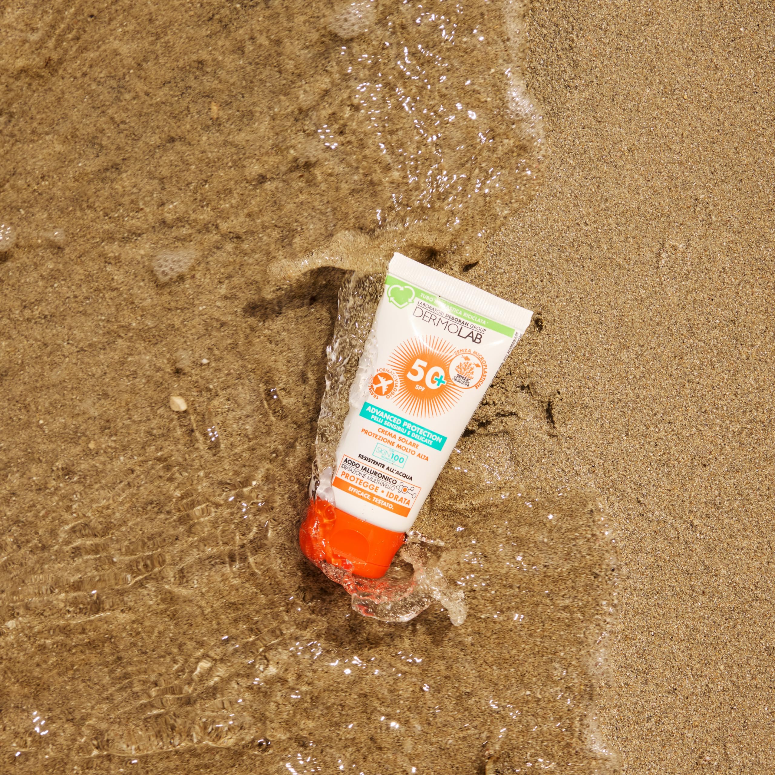 Dermolab - Crema Solare Protezione Molto Alta, per pelli chiare e delicate, Resistente All'acqua, SPF 50+, Formato Travel, 50 ml