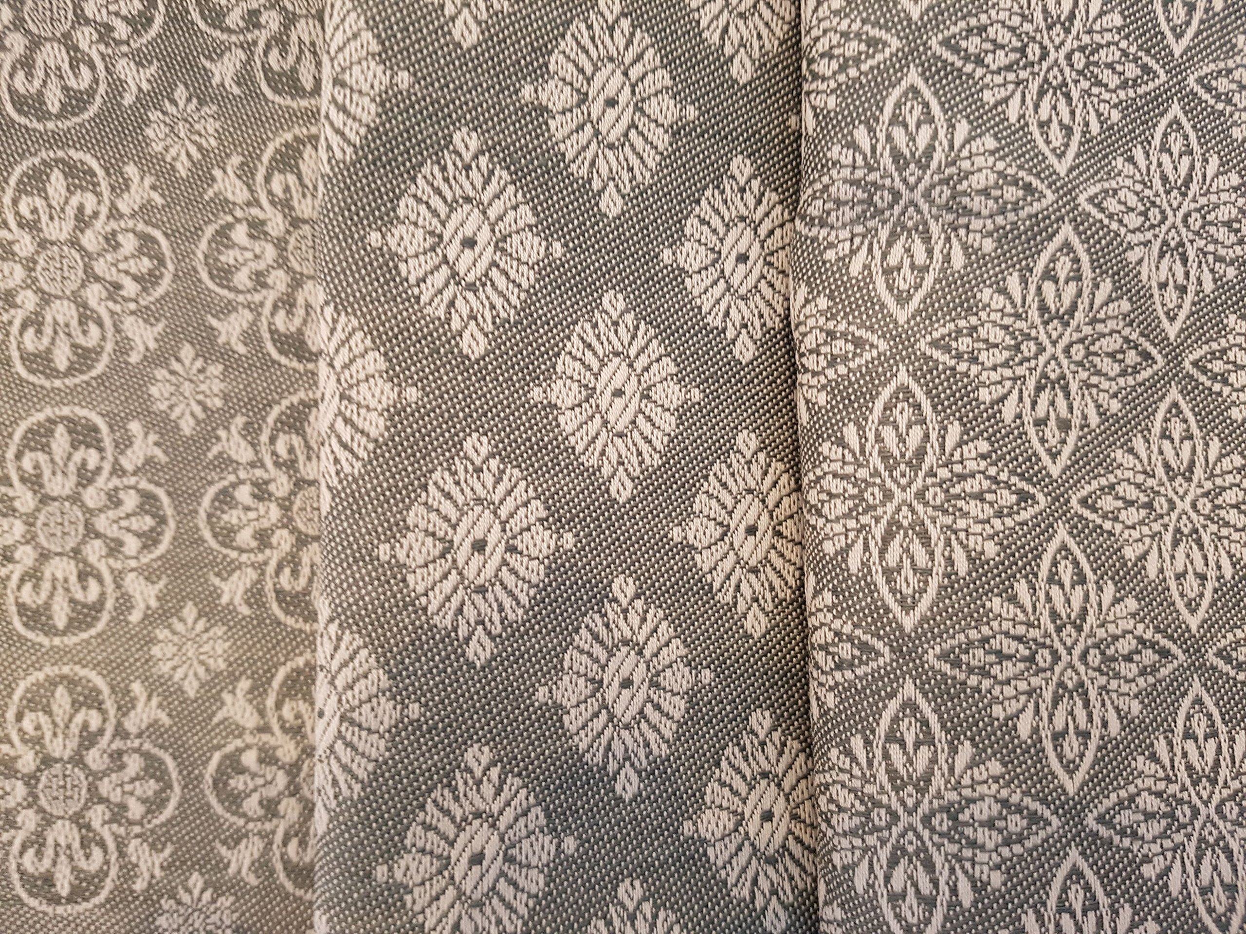 uebelhoer – Set 3 strofinacci – Ornament – Misto Lino – 50% lino, 50% cotone – tessuta 48 x 70 cm – Alloro