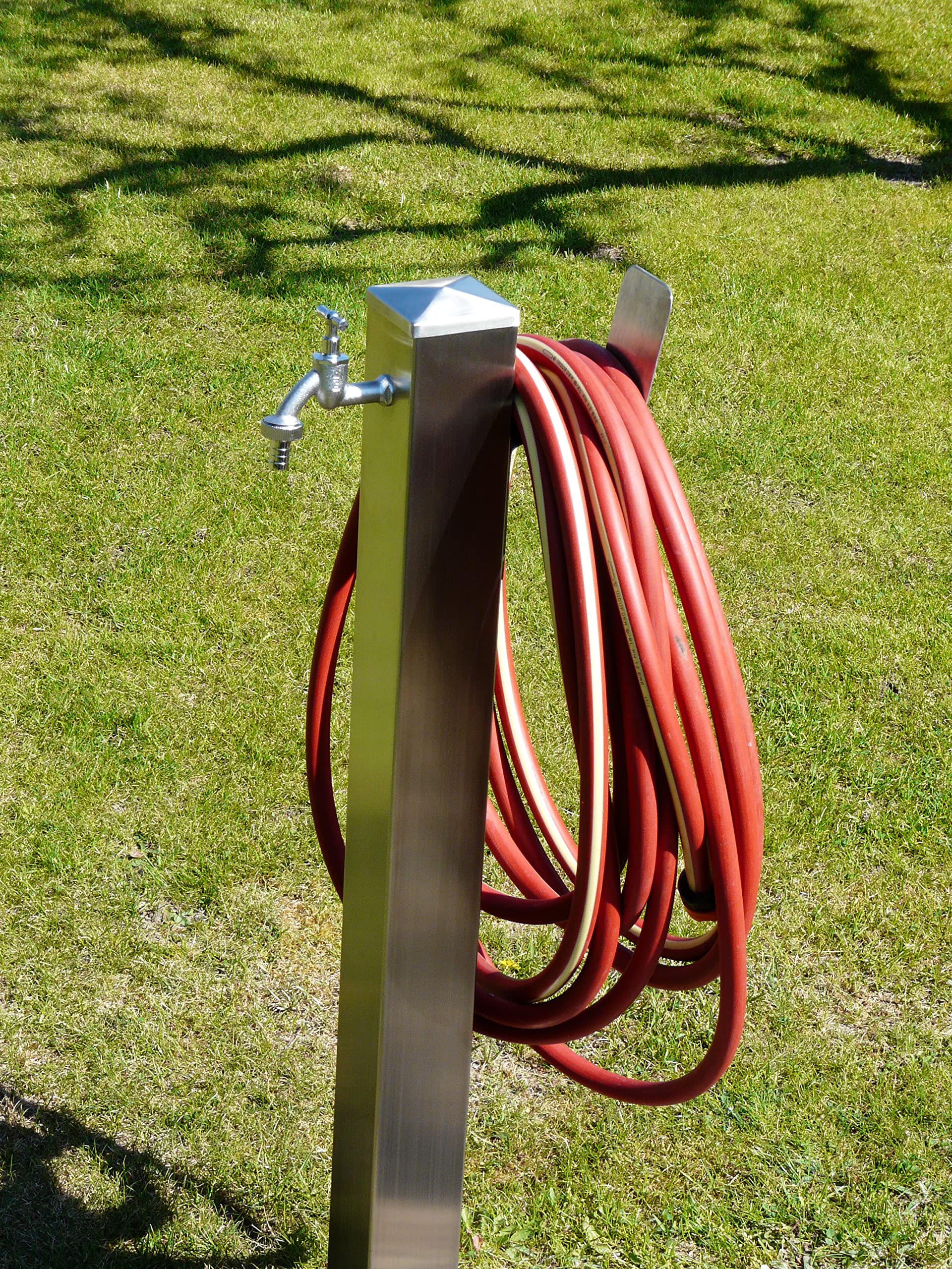 Wassersäule Edelstahl 3/4" Zoll 95 cm mit SchlauchhalterWasserverteiler Wasserzapfstelle Zapfstelle 95 cm