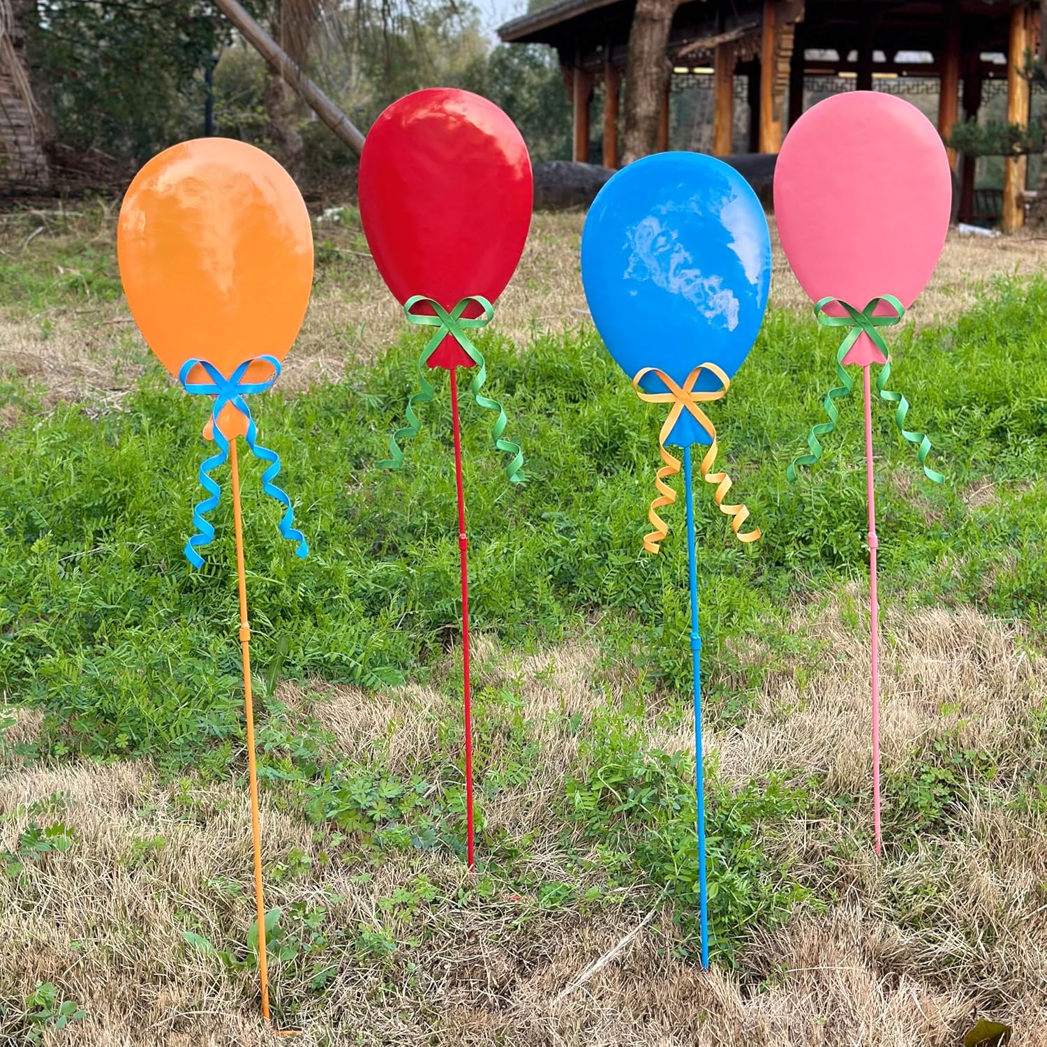 32" Decorative Garden Stakes Set of 4, 3D Metal Balloon Yard Art, Rustproof Metal Garden Decor & Yard Decorations Outdoor, Metal Flowers for Outside in 4 Colors (Blue, Pink, Red, Yellow)