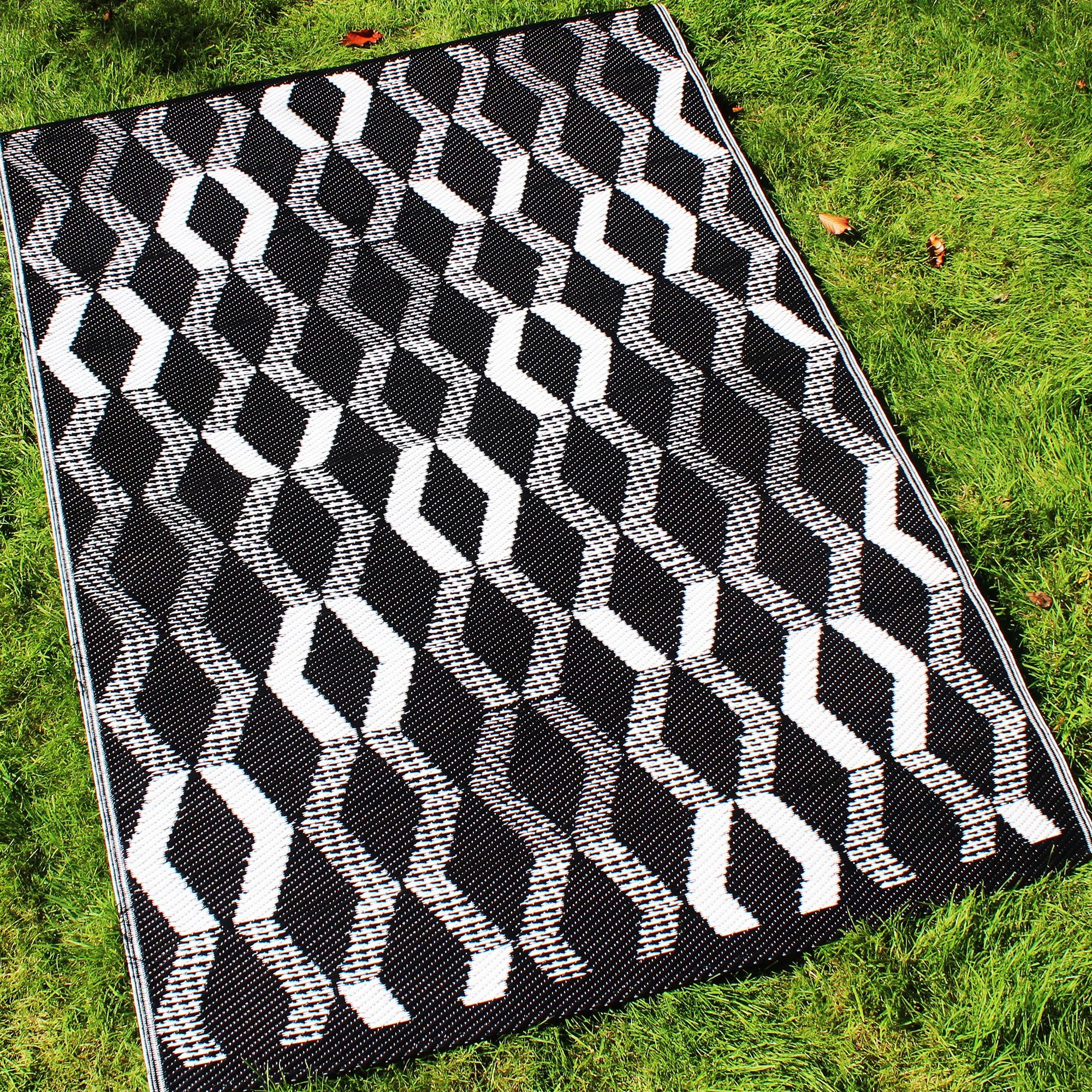Fusion Black (120 x 170cm) Picnic Beach Blanket-Geometric Outdoor Mat Patio/Balcony-Camping Garden Rug-Rico Collection, 100% Polypropylene