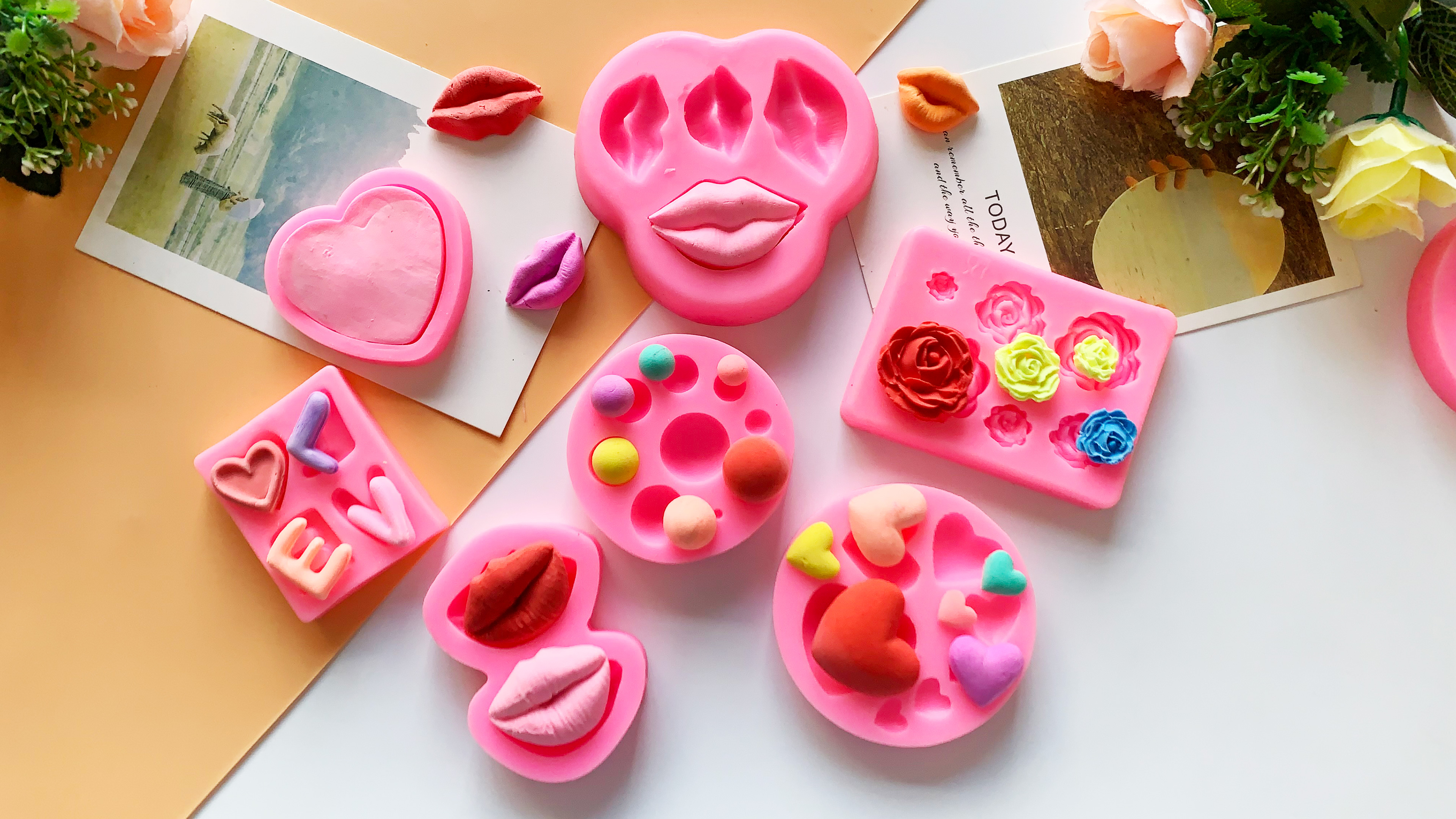ZiXiang 7-Piece Valentine's Day Fondant Mold Set - Lips, Heart, Rose, Pearl Silicone Molds For Baking