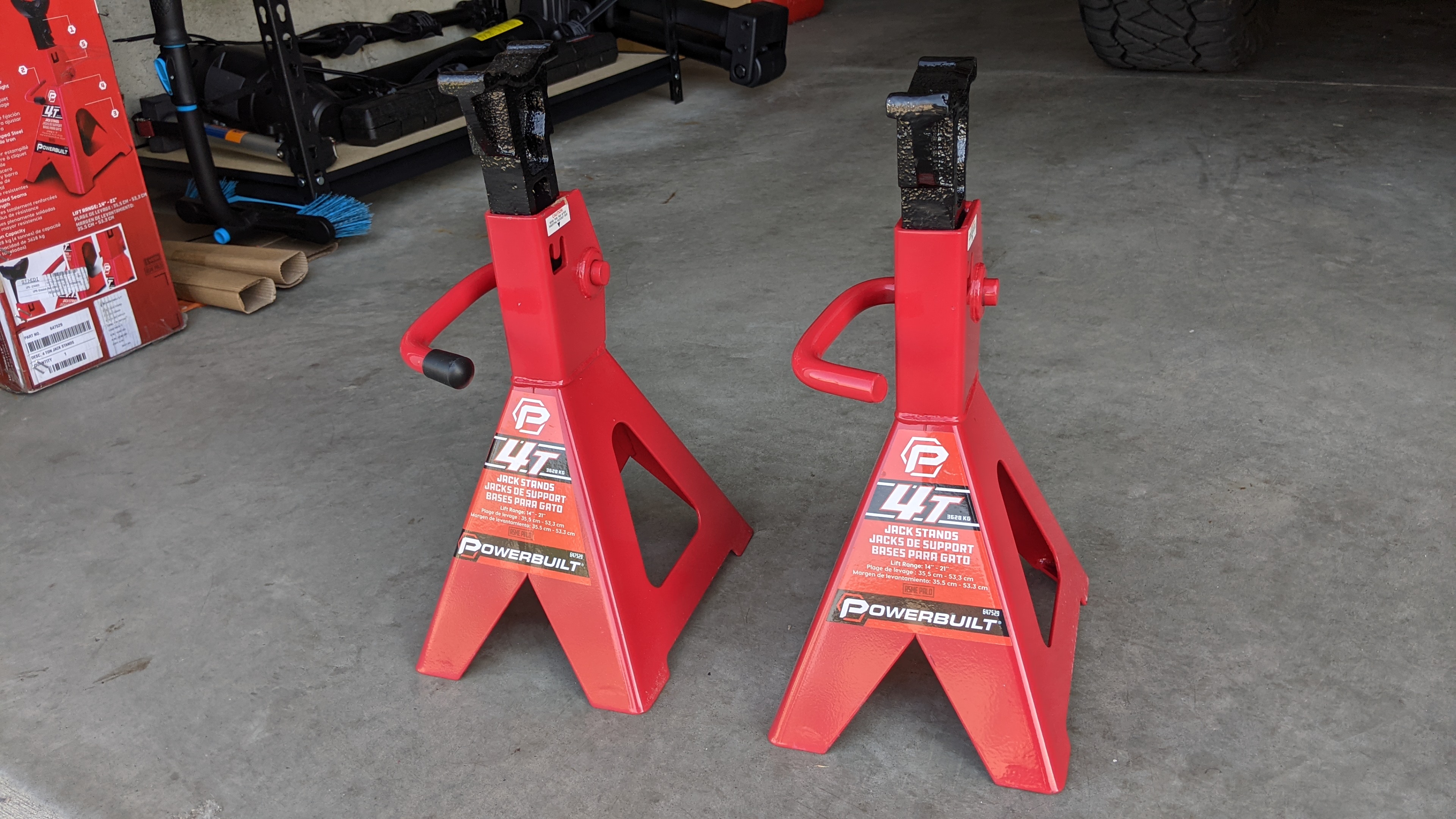 11/mo Finance Powerbuilt 4 Ton Ratchet Jack Stand 647529, Red