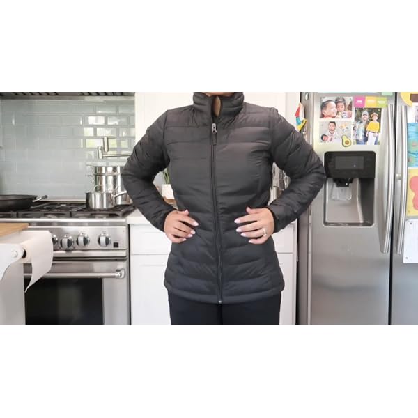 Amazon-Essentials-Womens-Lightweight-Long-Sleeve-Full-Zip-Water-Resistant-Packable-Puffer-Jacket Amazon Essentials Women's Lightweight Long-Sleeve Water-Resistant Packable Puffer Jacket (Available in Plus Size), Burgundy, Medium